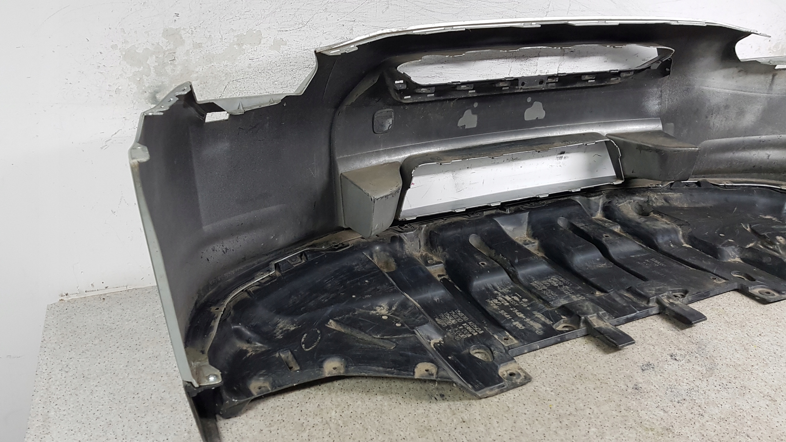 NISSAN GTR GT-R 2008 - bumper front 8609
