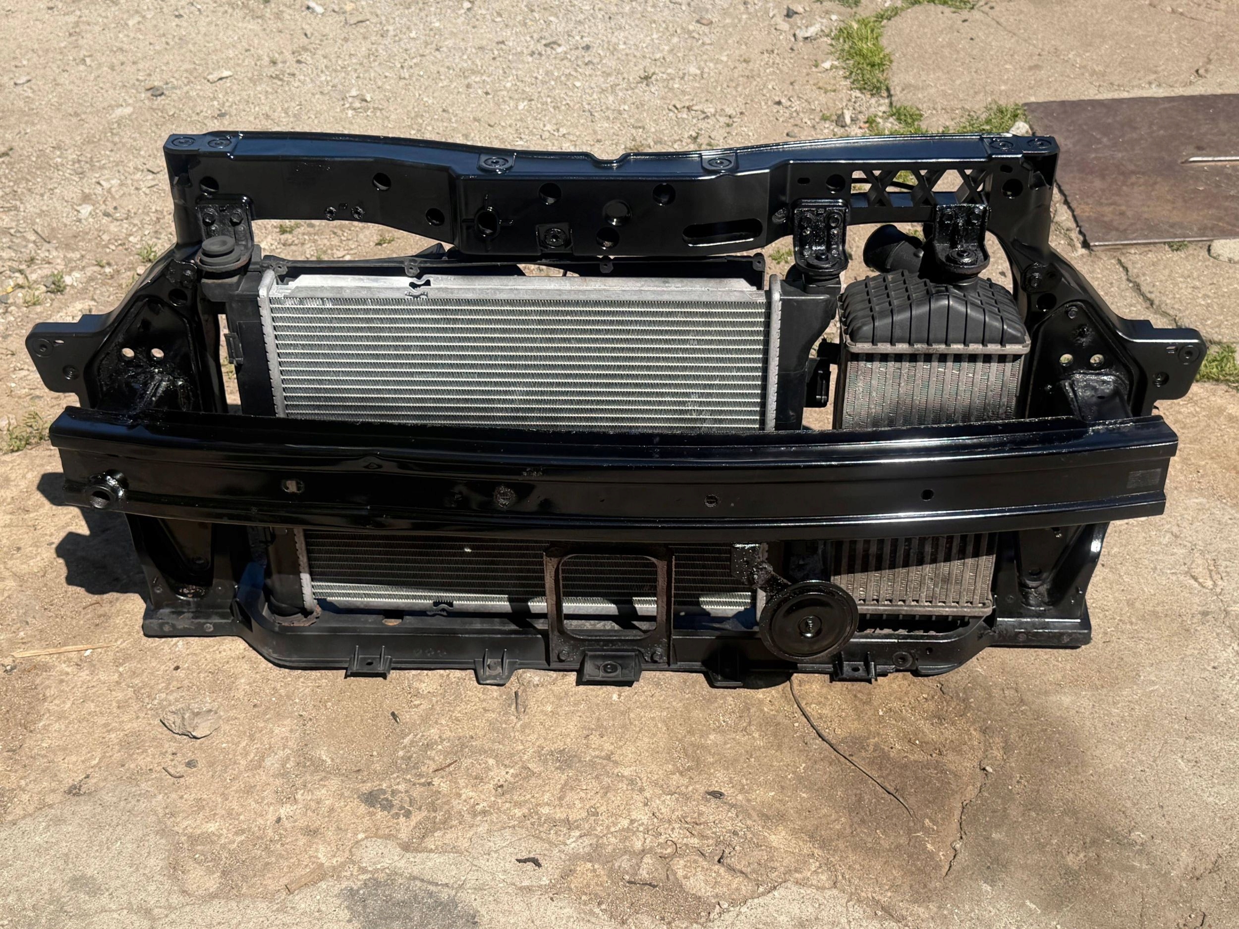 HYUNDAI I20 LIFT support panel for radiators complete 1,1 1,4 CRDI 2012-14R