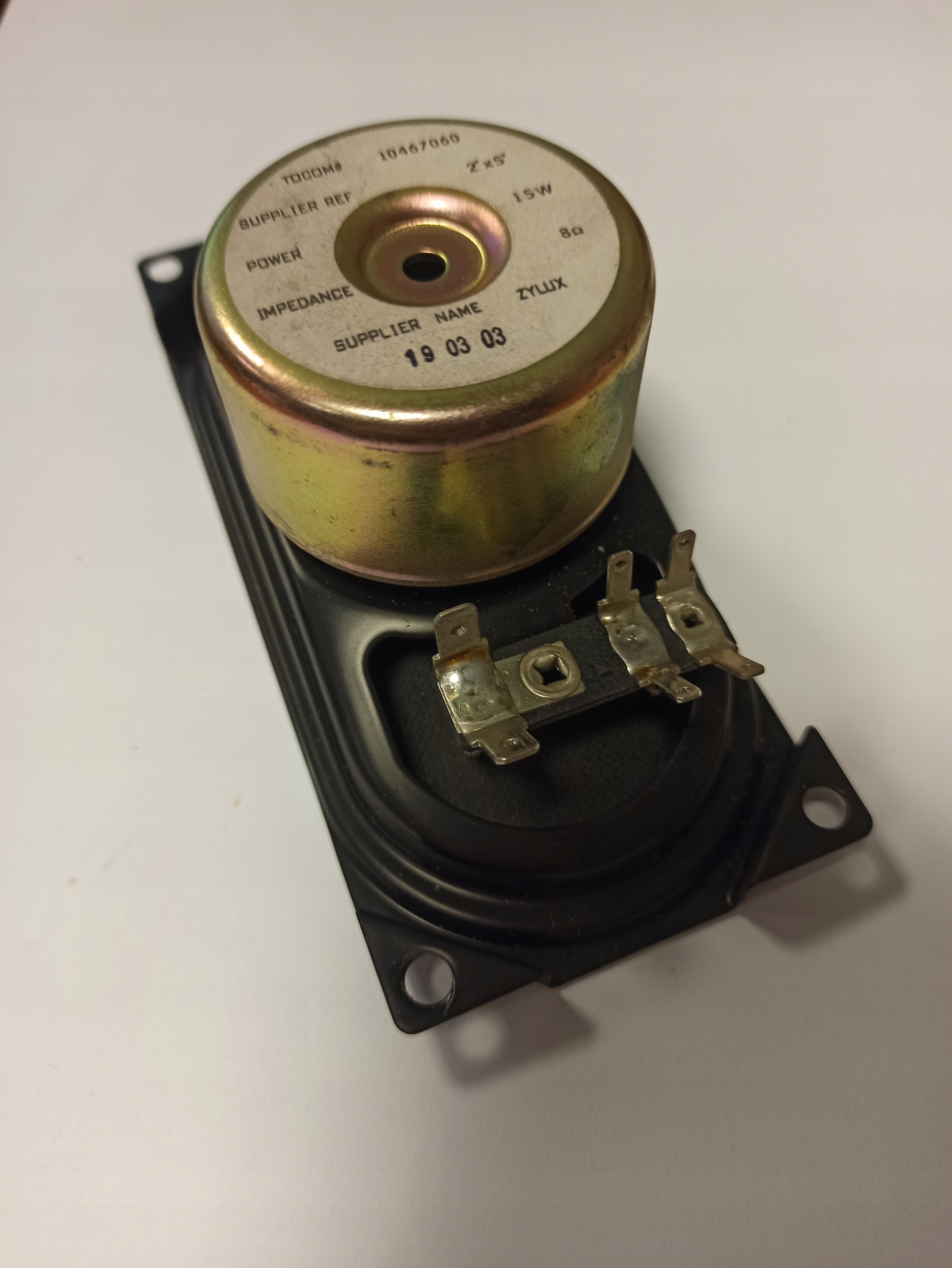 Głośnik ZYLUX moc 8OM 15W WOJSKO DEMONTAŻ Marka Inna