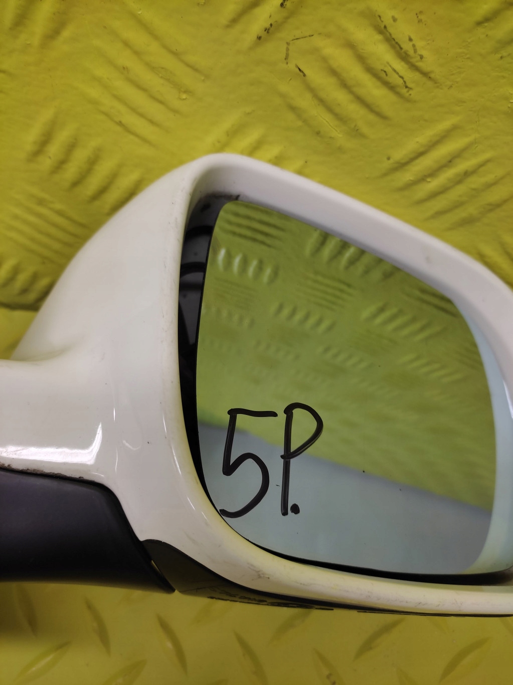 AUDI A4 B5 KOMBI mirror exterior right 5 PIN