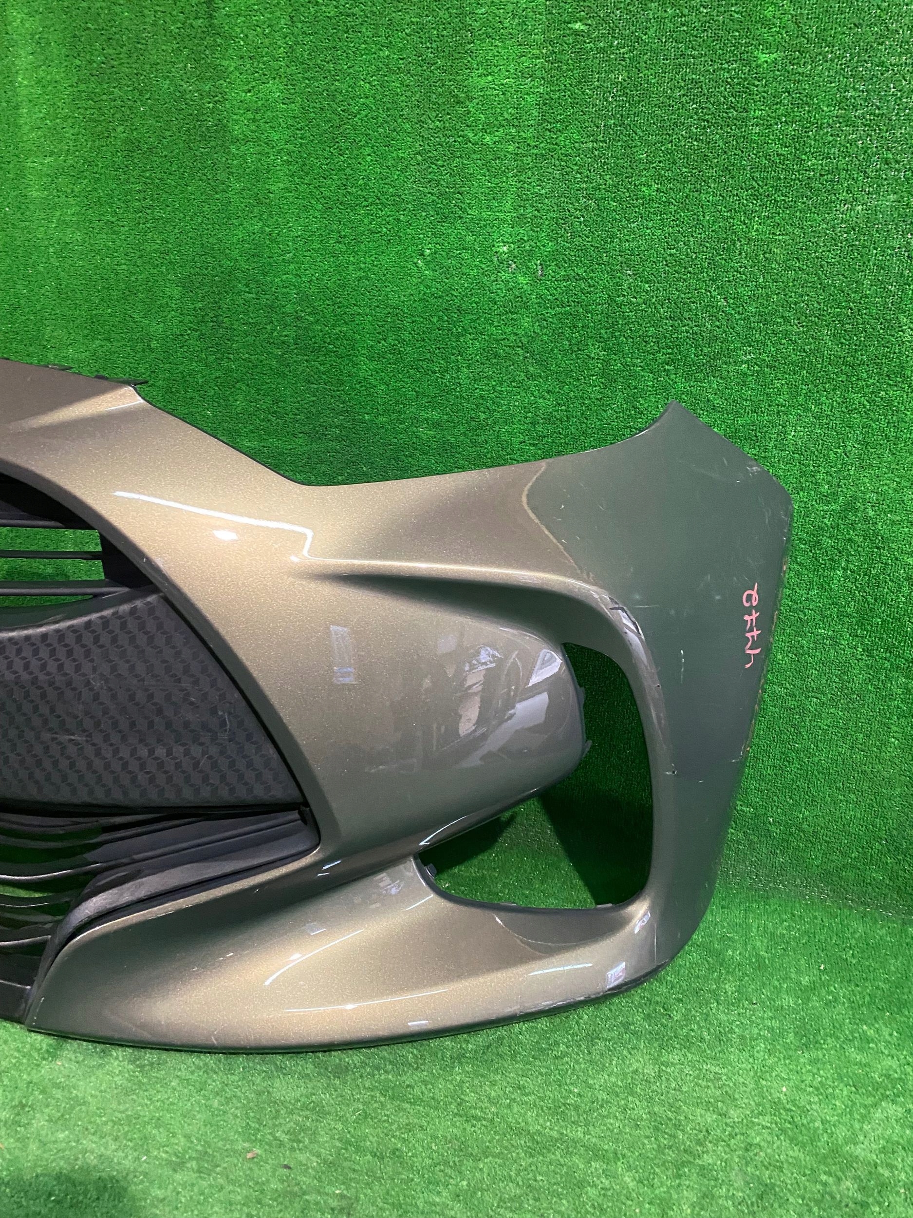 Frontstoßstange vorne TOYOTA YARIS IV NR.4772