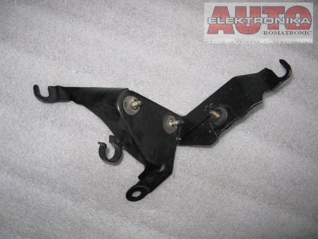 Uchwyt Mocowanie do ABS Mazda Ford 2S61-2B389-AC Typ samochodu Samochody osobowe