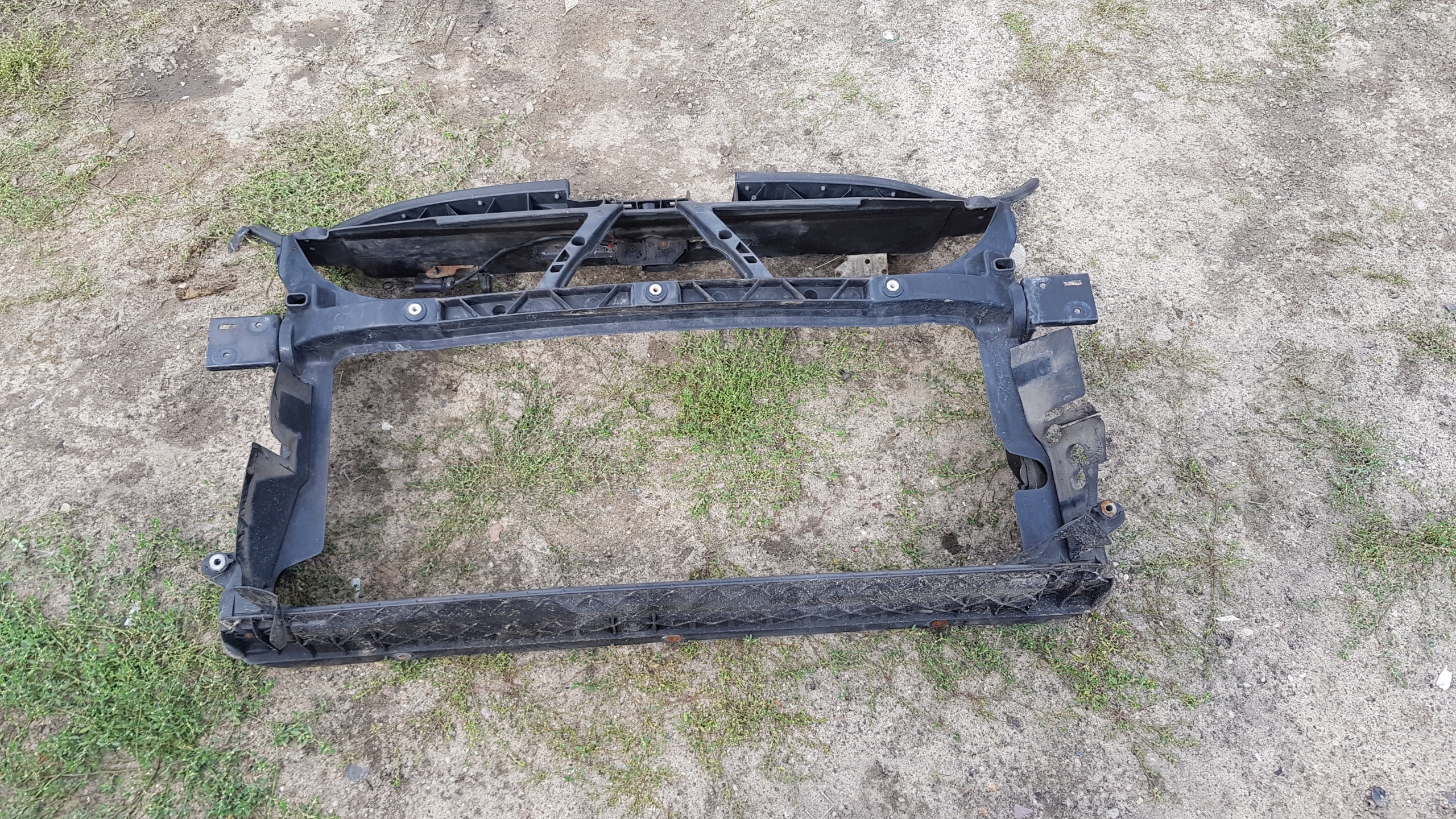 VW PHAETON support panel for radiators pillar