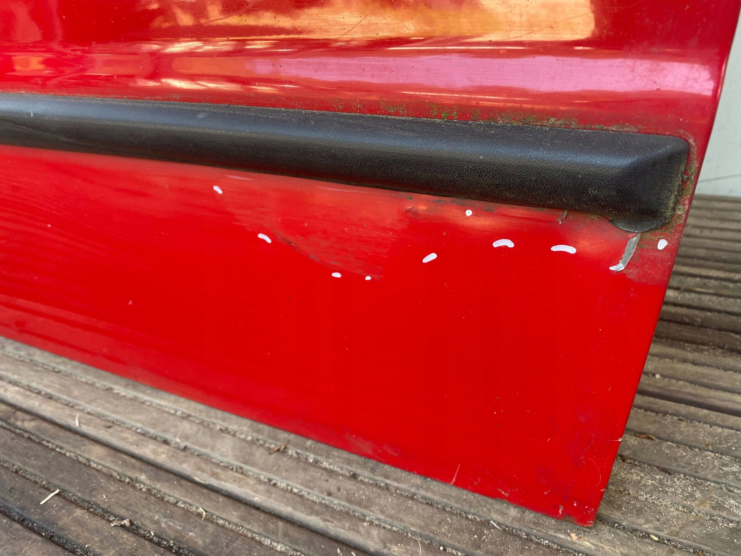 SKODA FABIA and HB door right front front 8151 red