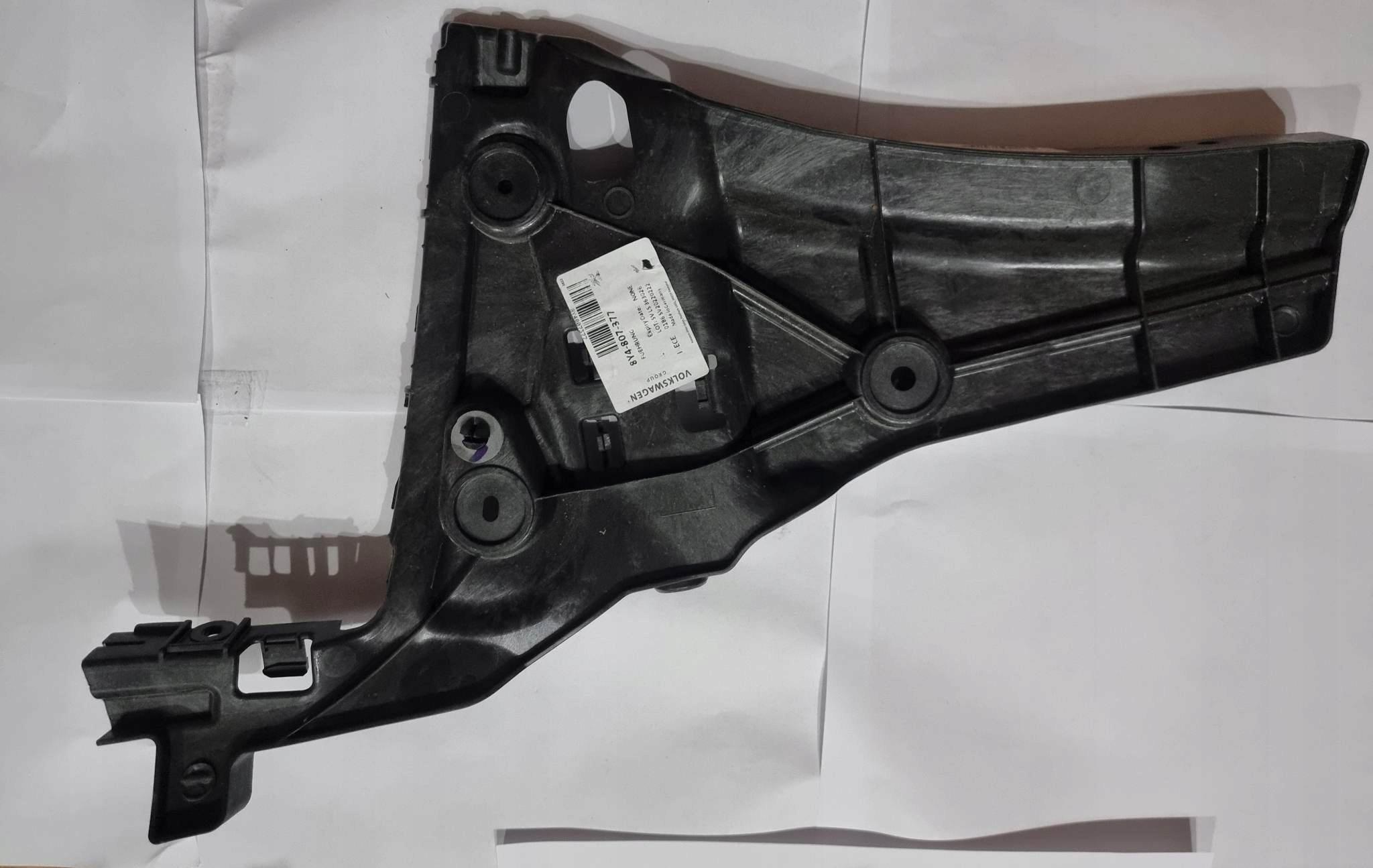 AUDI A3 8Y -> bumper bracket left rear part 8Y4807377