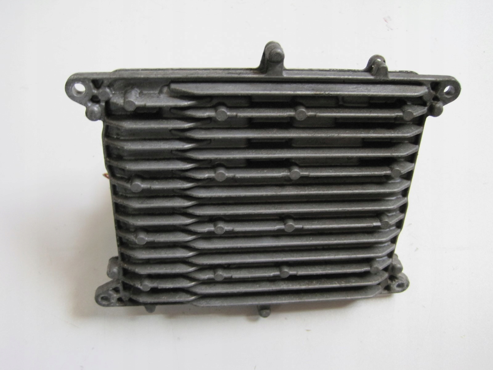 control unit computer of the engine BMW 1 F20 1,6i 8603352