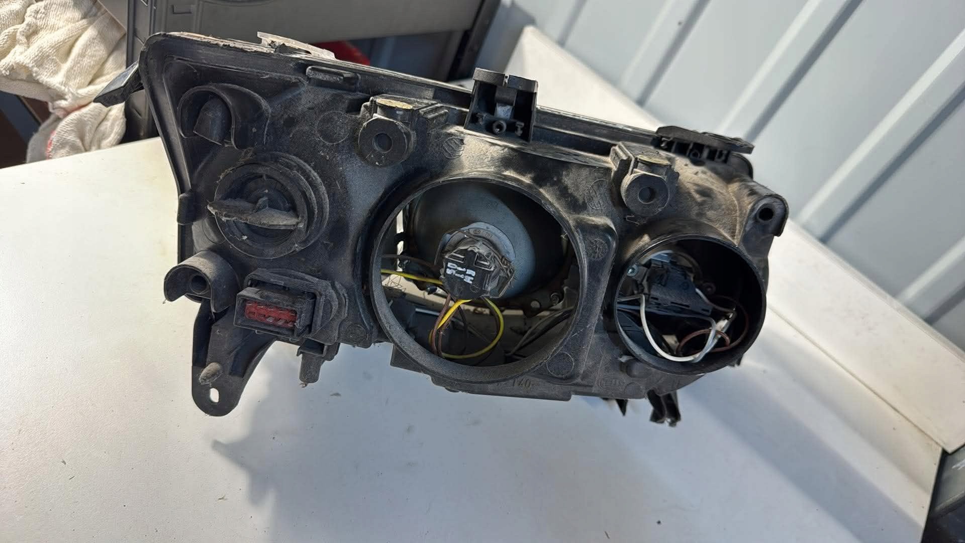 REFLEKTOR left light left front SAAB 93 9-3 H7 PRZEDLIFT 02-07 EUROPA