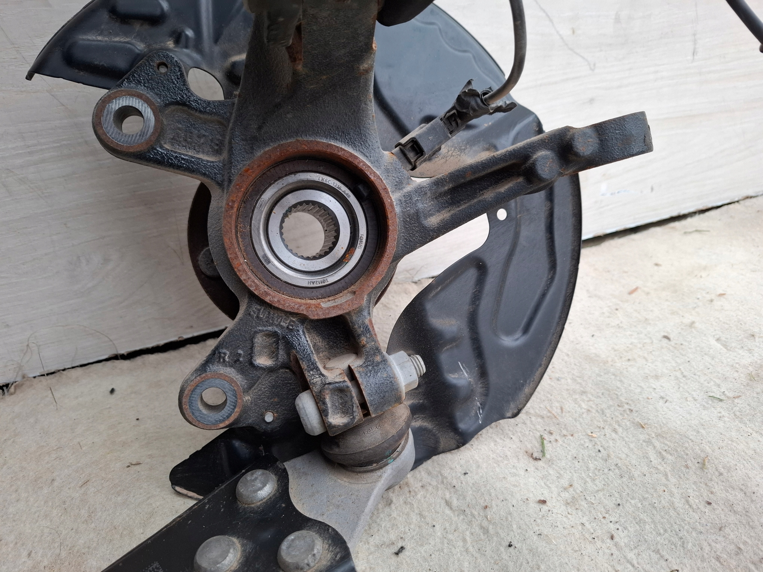 FORD KUGA MK3 LIFT 24r 2.5 HYBRYDA swing McPherson right front