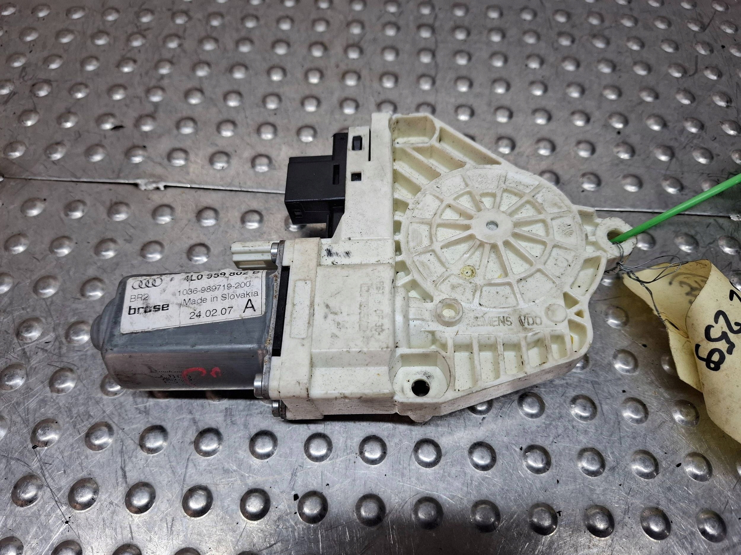 mini motor control unit windows right front 4L0959802B AUDI Q7 4L