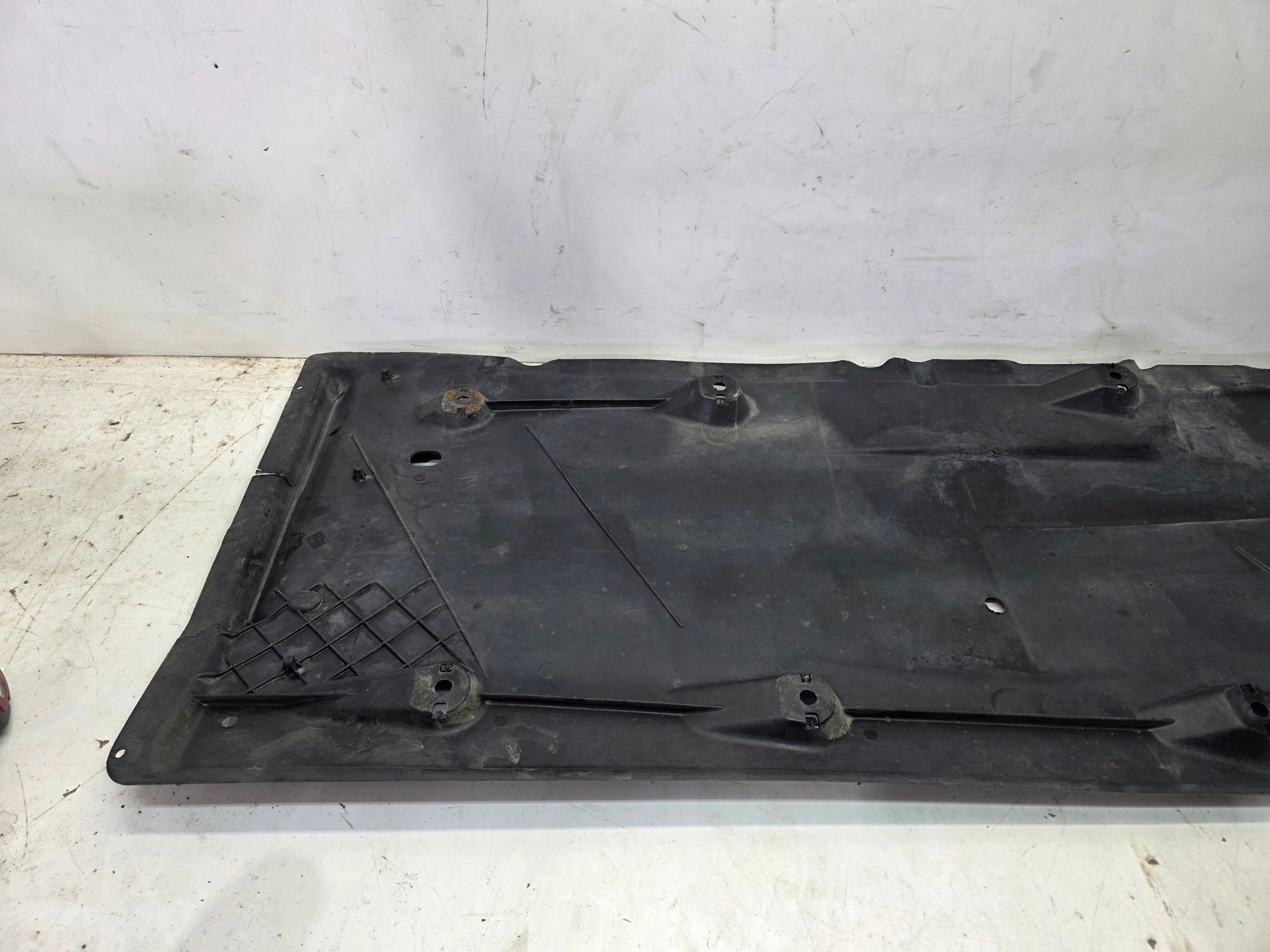 Blende Abdeckung abdeckung Unterfahrschutz rechts AUDI A3 8P 1K0825212