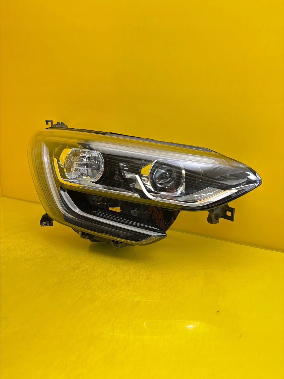 light right Renault Megane IV 4 Led 2016- 260108478R