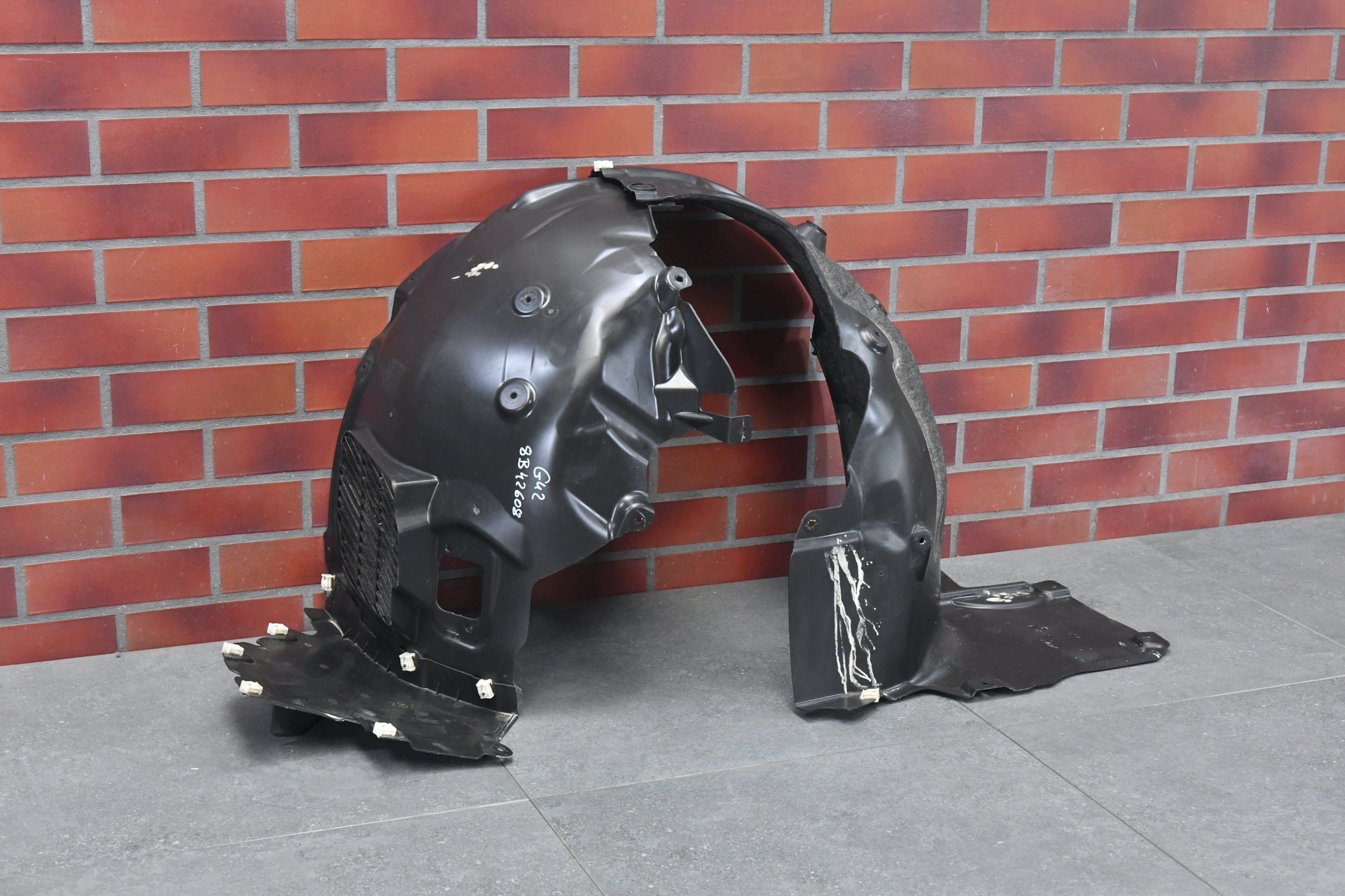 mudguard right front front cover BMW 2 G42 m-packet 9448km