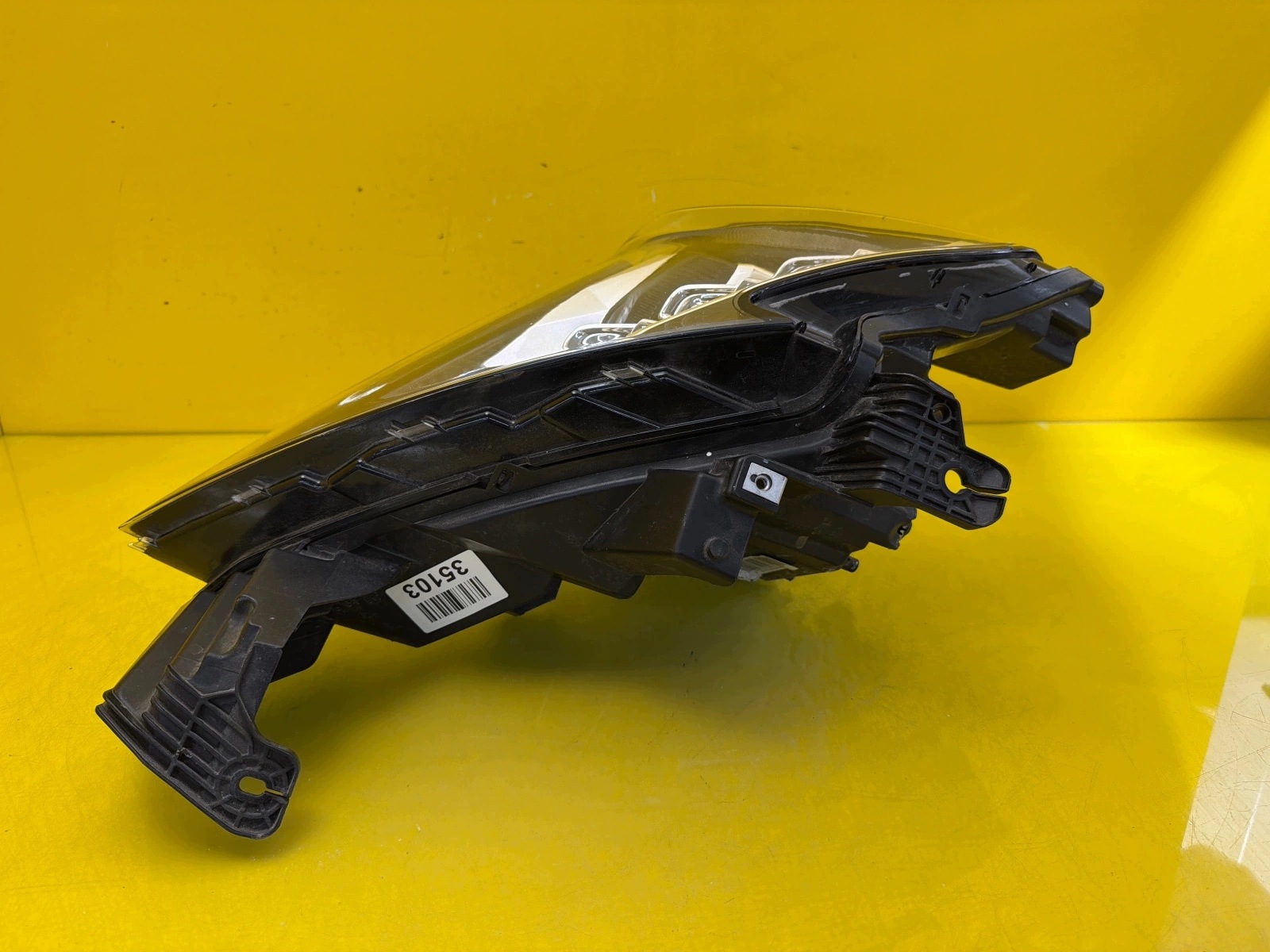 light right front Forthing U-Tour M4-4121120B