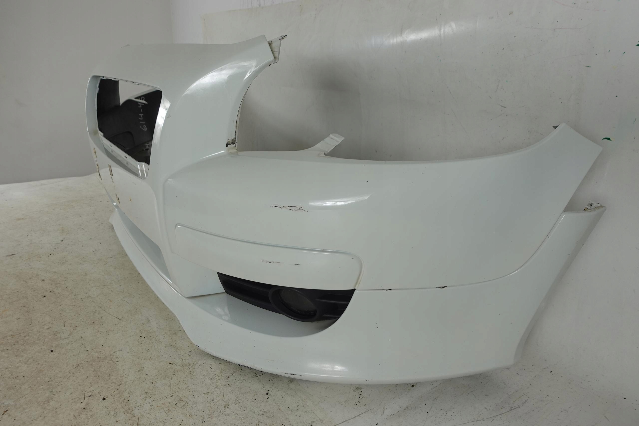 bumper front front VOLVO C30 R-design 06-10 614-46 2006-2010 30657188