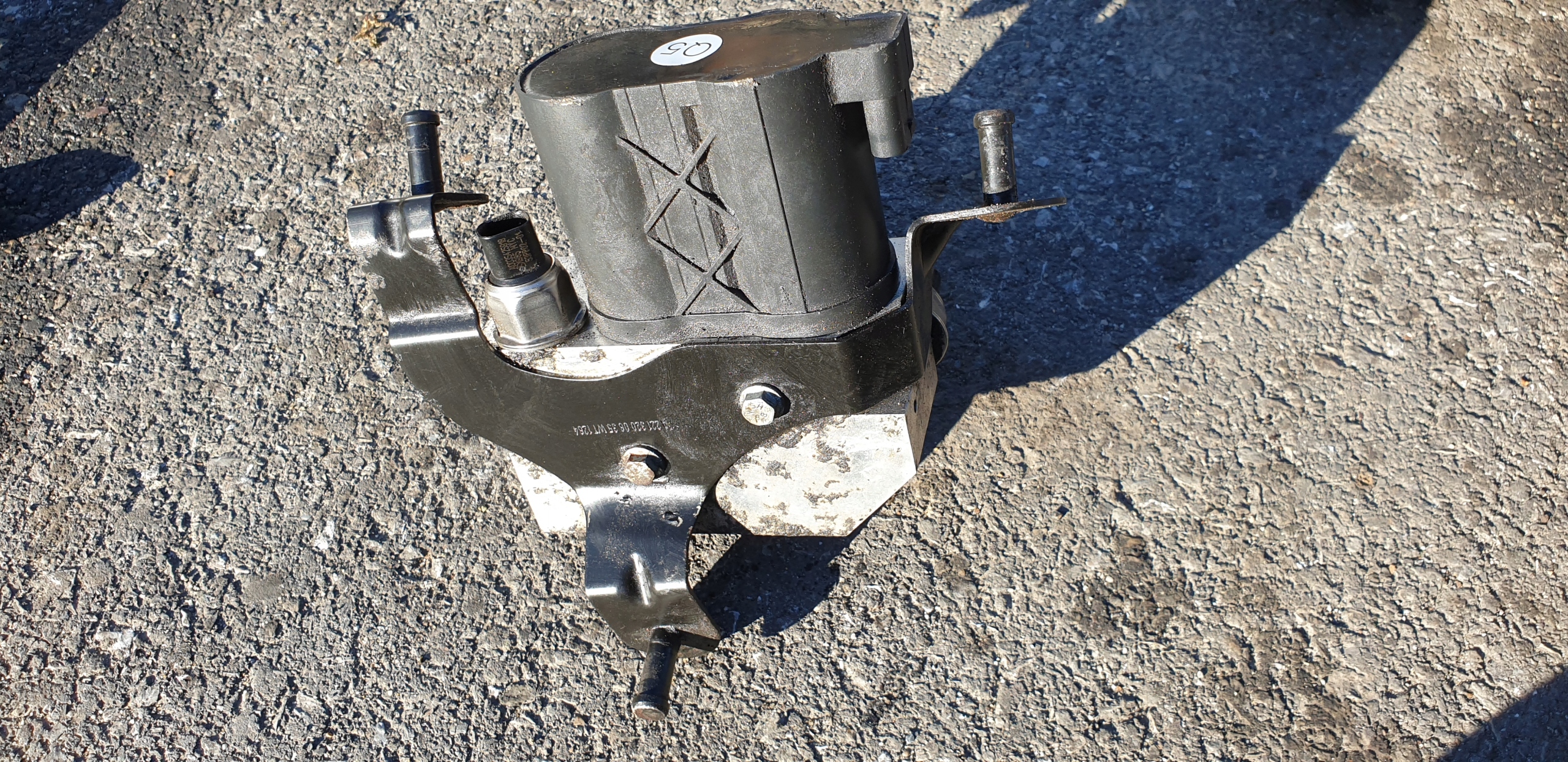 Pumpe BLOK Sensor Achsträgers OLEJOWEGO ABC MERCEDES S W221 OE