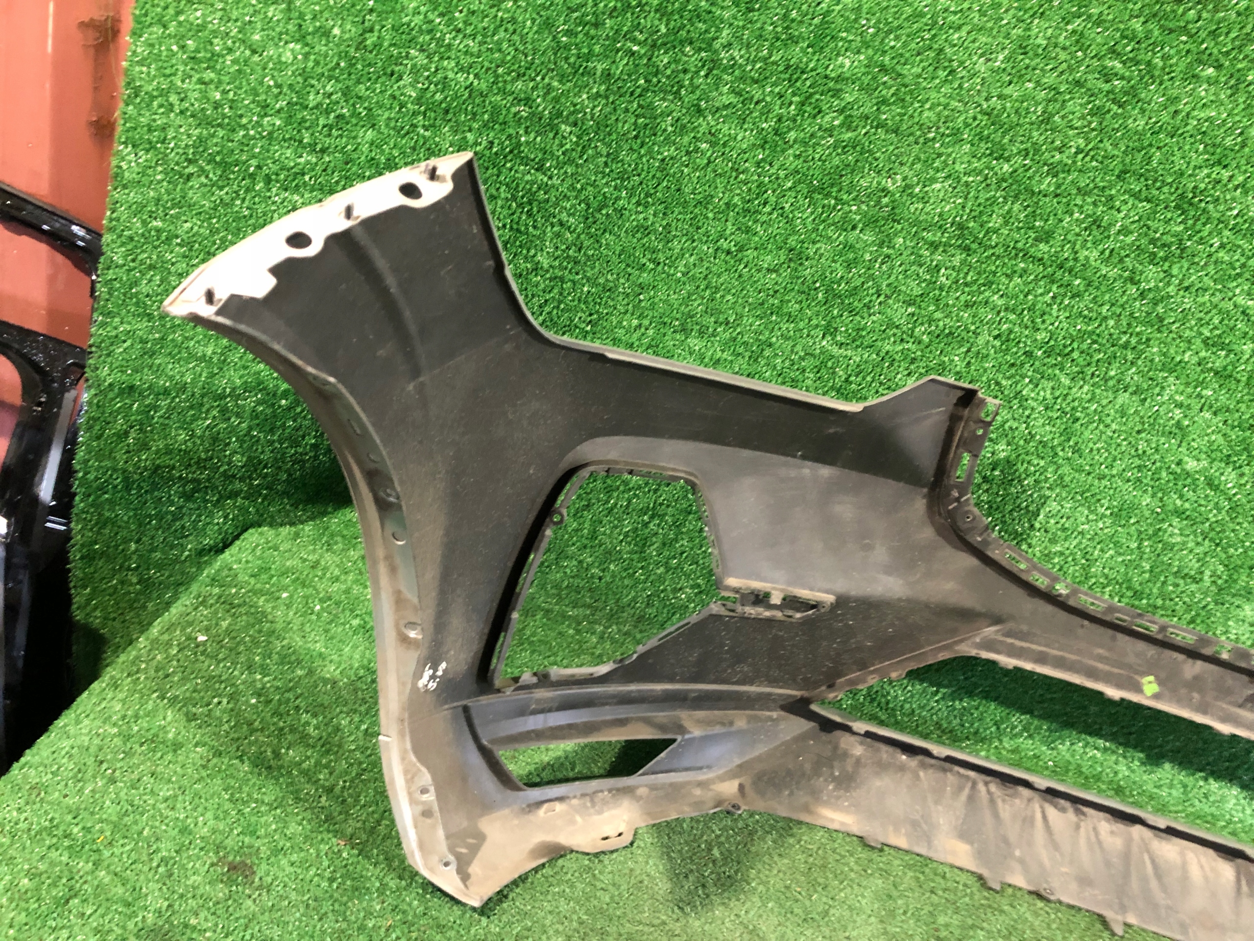front bumper front VOLVO XC60 II LIFT NR.Z2448