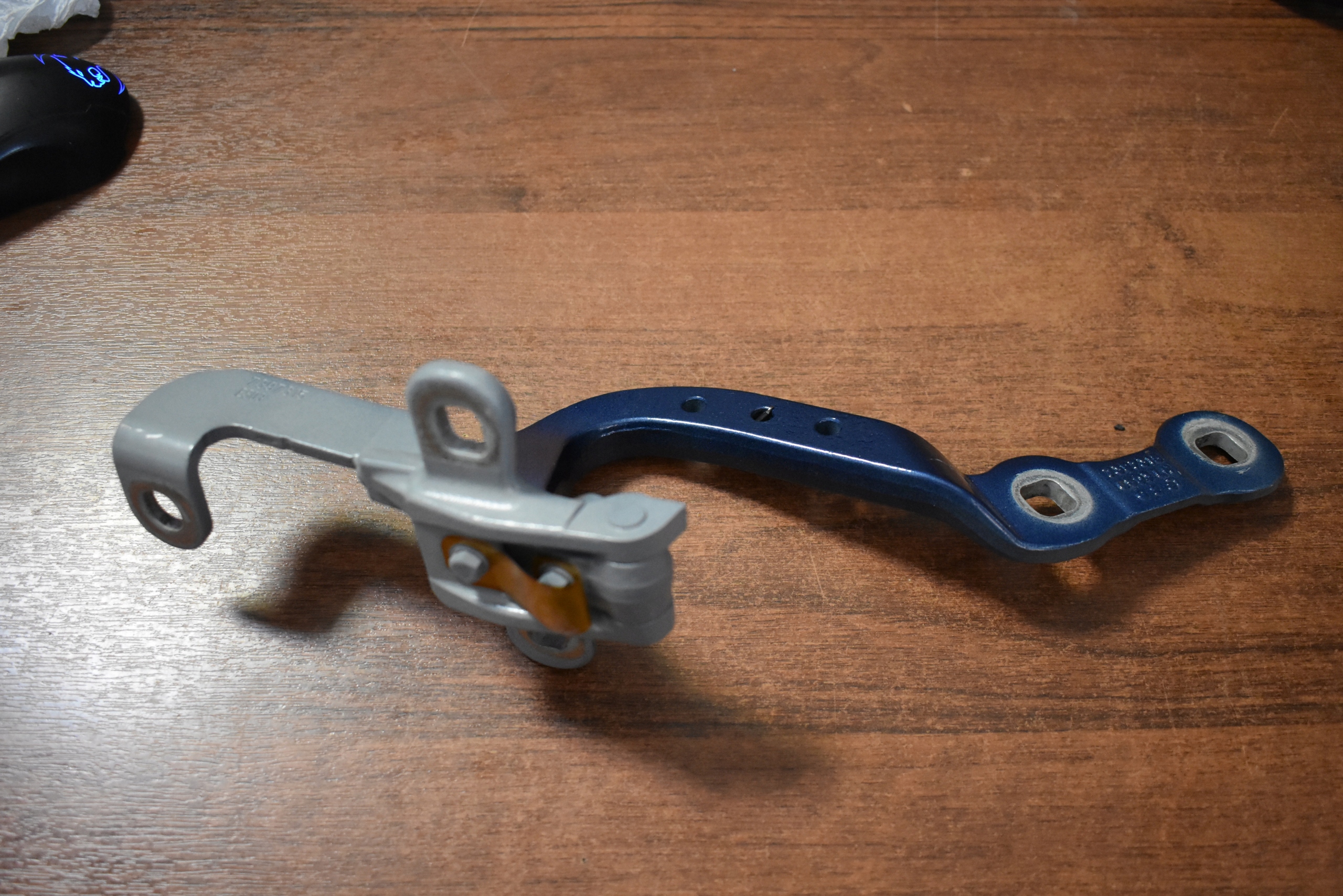 IDEALNY hinge bonnet boot rear left BMW G01 1