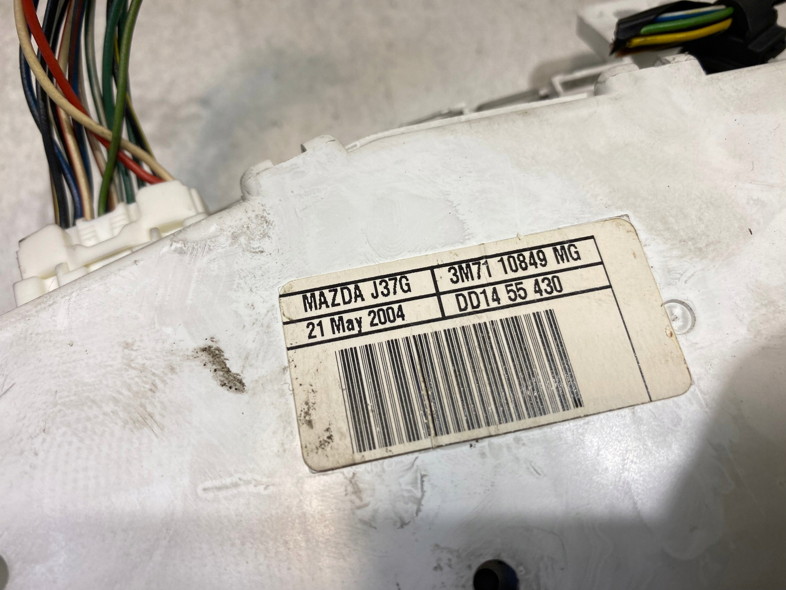 dials dials MAZDA 2 1.2 16V 3M7110849MG