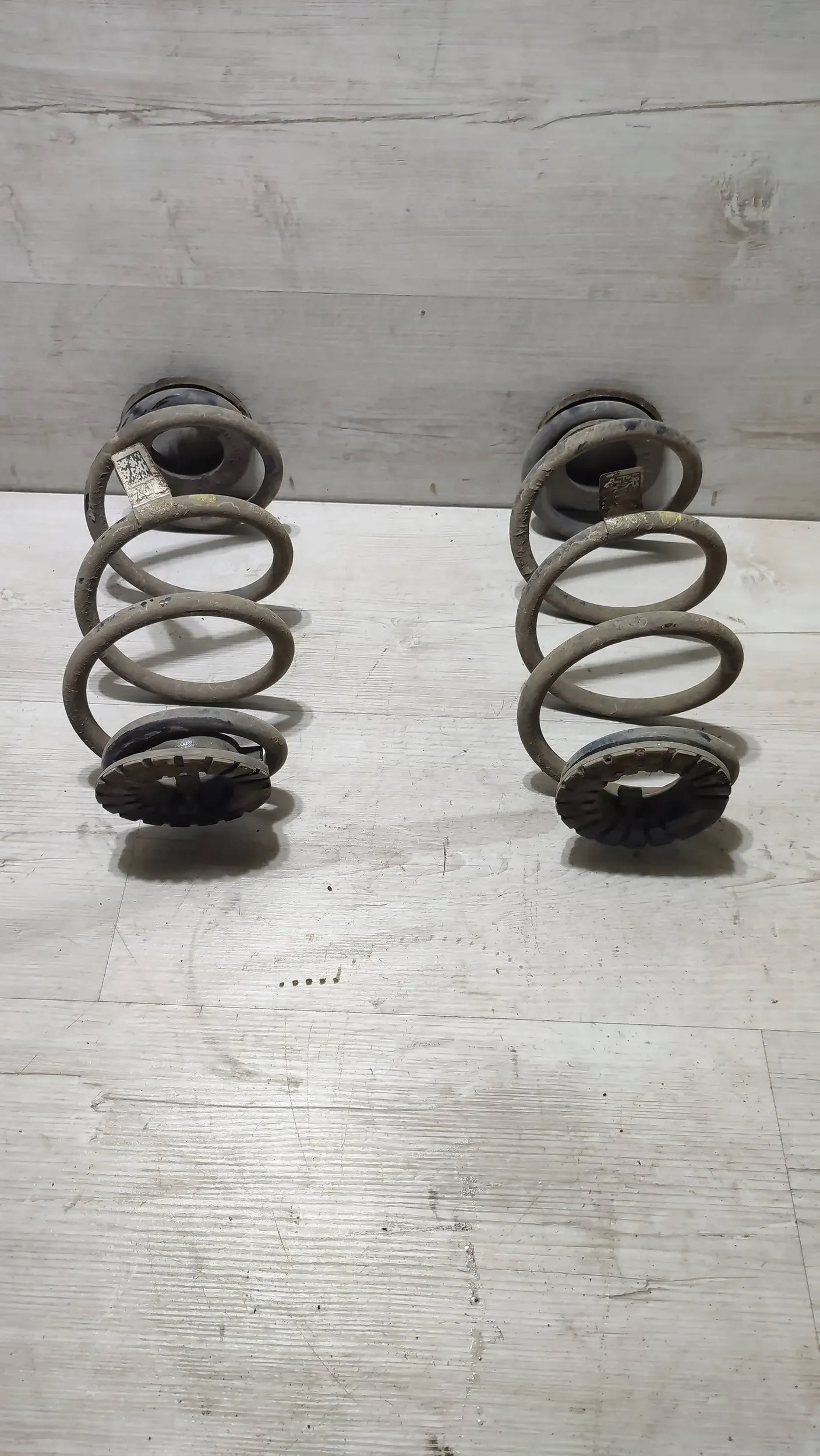 Fiat Tipo II HB 19r. 1.4 springs springing rear part