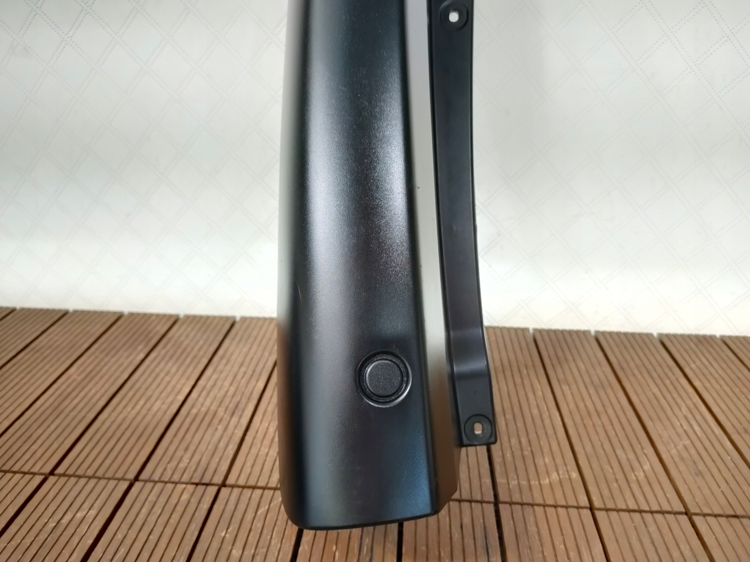 TRAFIC III VIVARO B 14-24 corner rear upper left 903903359R OE