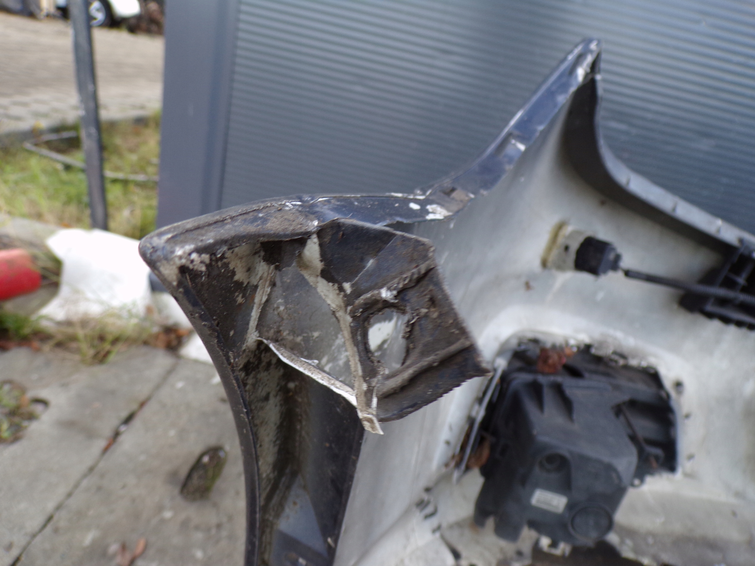 front bumper front OPEL VECTRA C LIFT PDC colour Z168