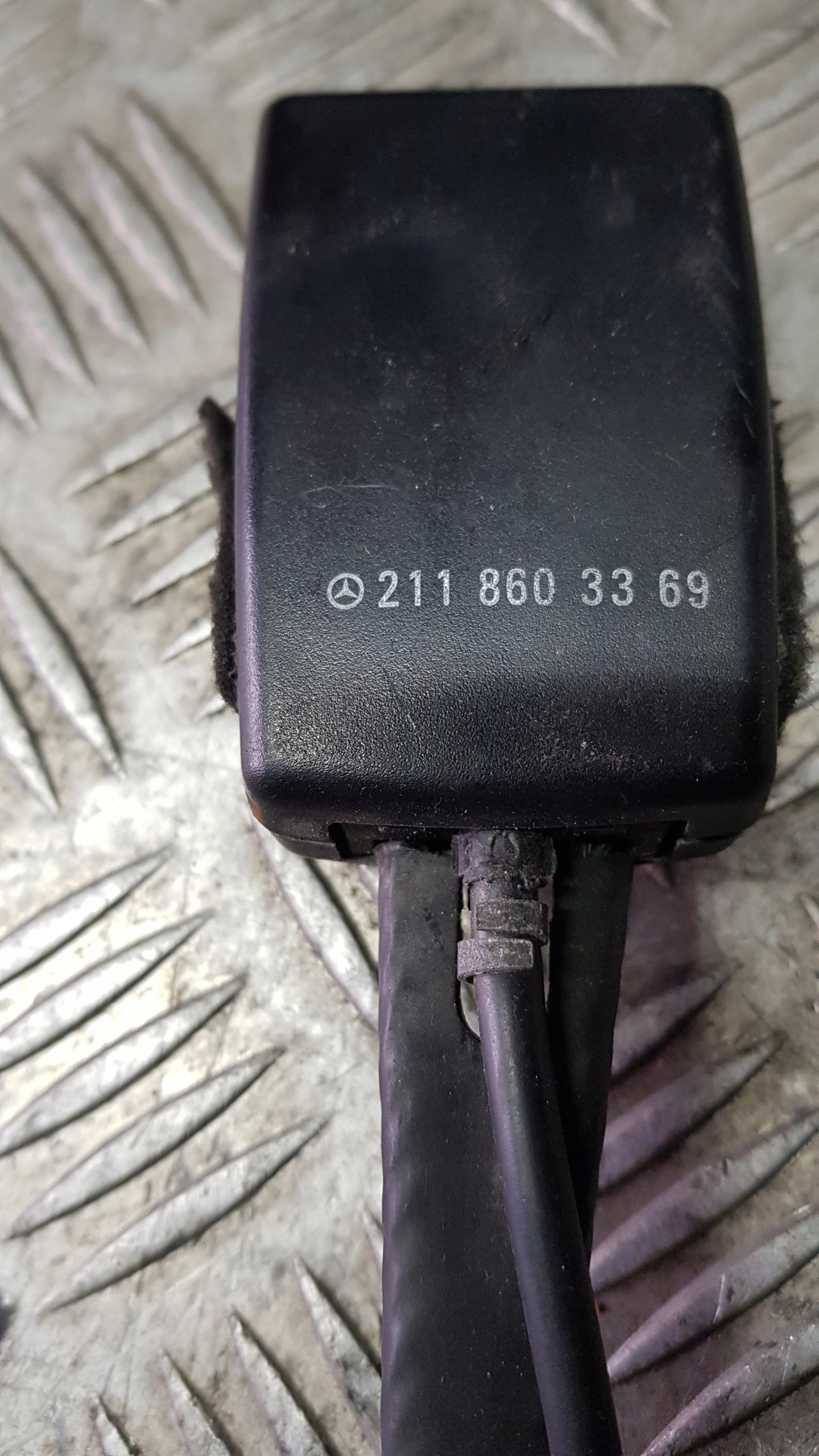 MERCEDES W211 SPINKA ZAPINKA supports left right front