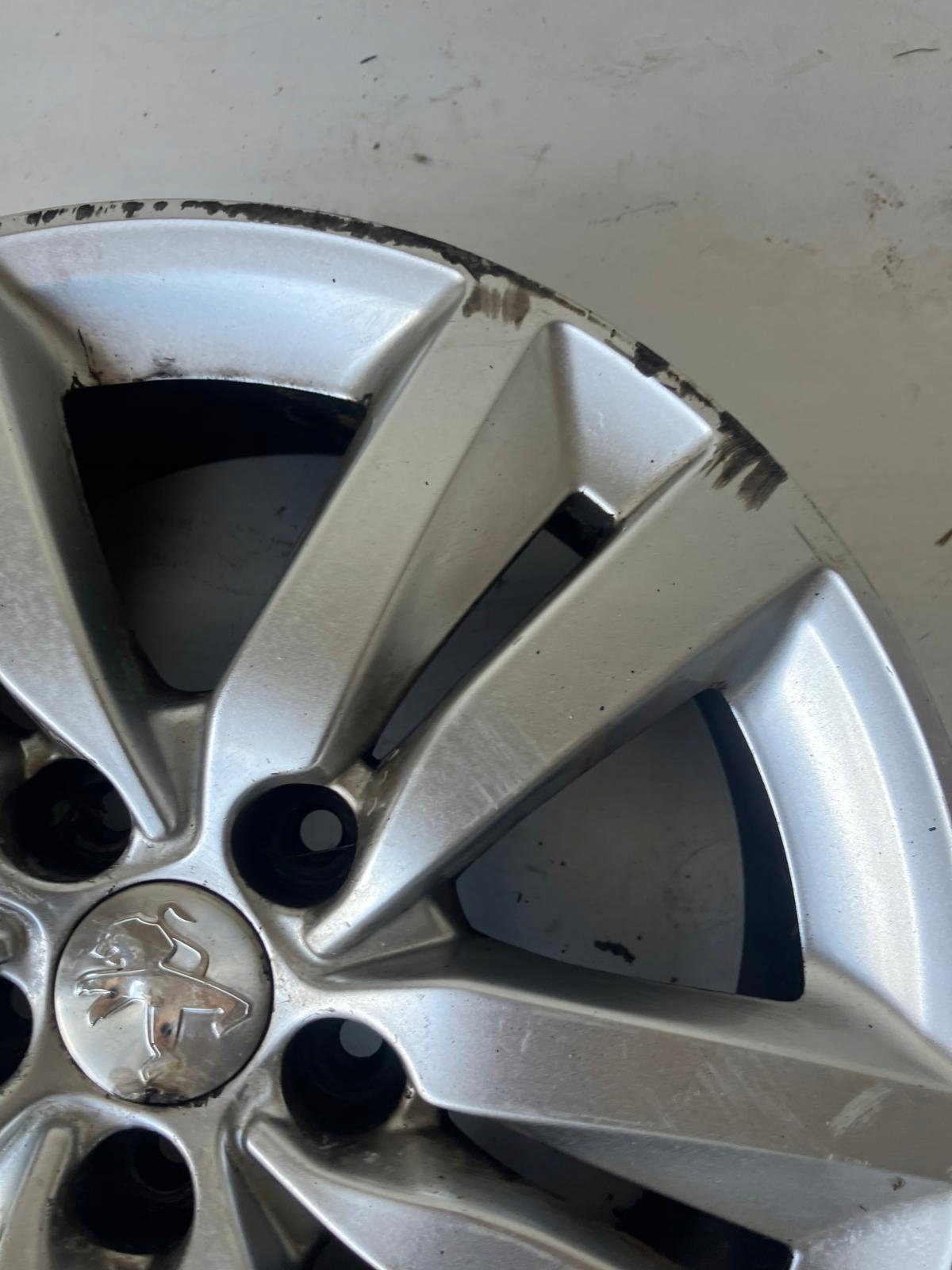 disk PEUGEOT 308 T9 #173 9677989577 #SM
