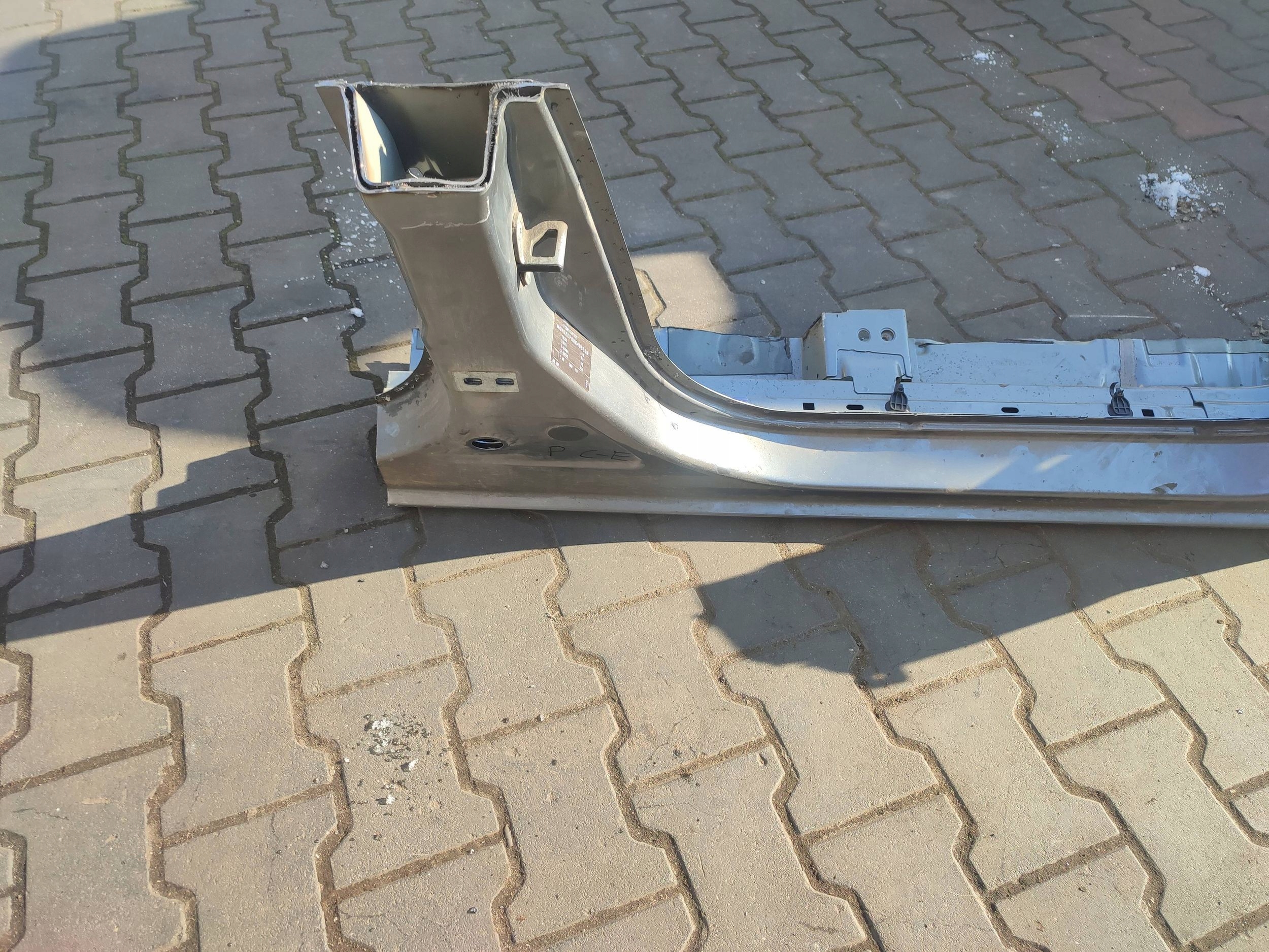 Opel Corsa E 2018 right side threshold ciety