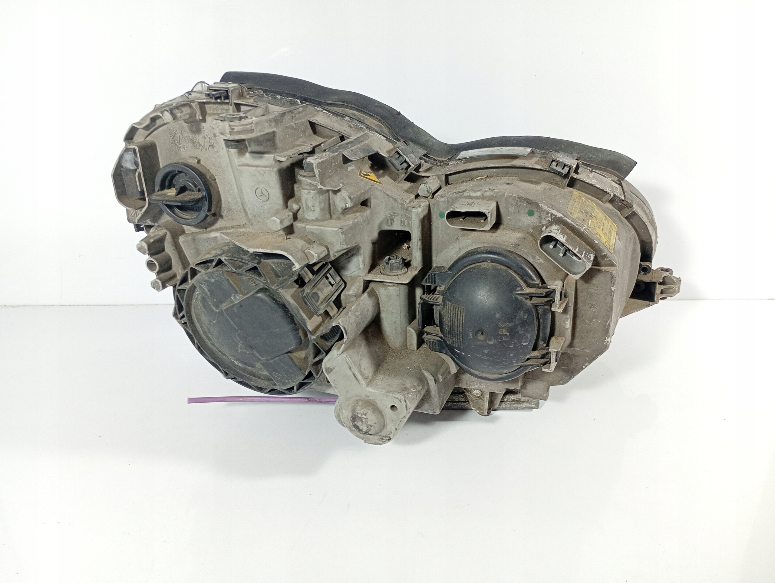 CKLASA W203 04-07 REFLEKTOR light left front front OE A2038203761