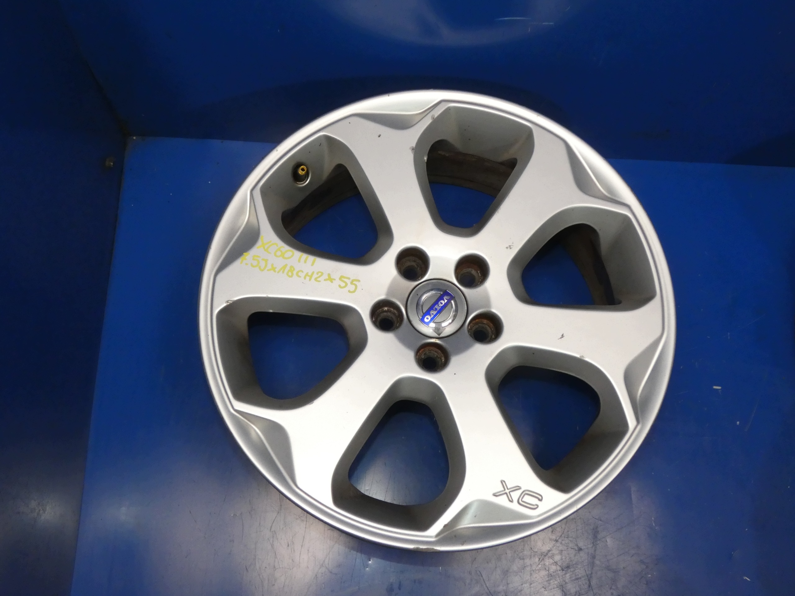 VOLVO XC60 II 17- discs ALUMNIOWE 18" R18 KOMPLET