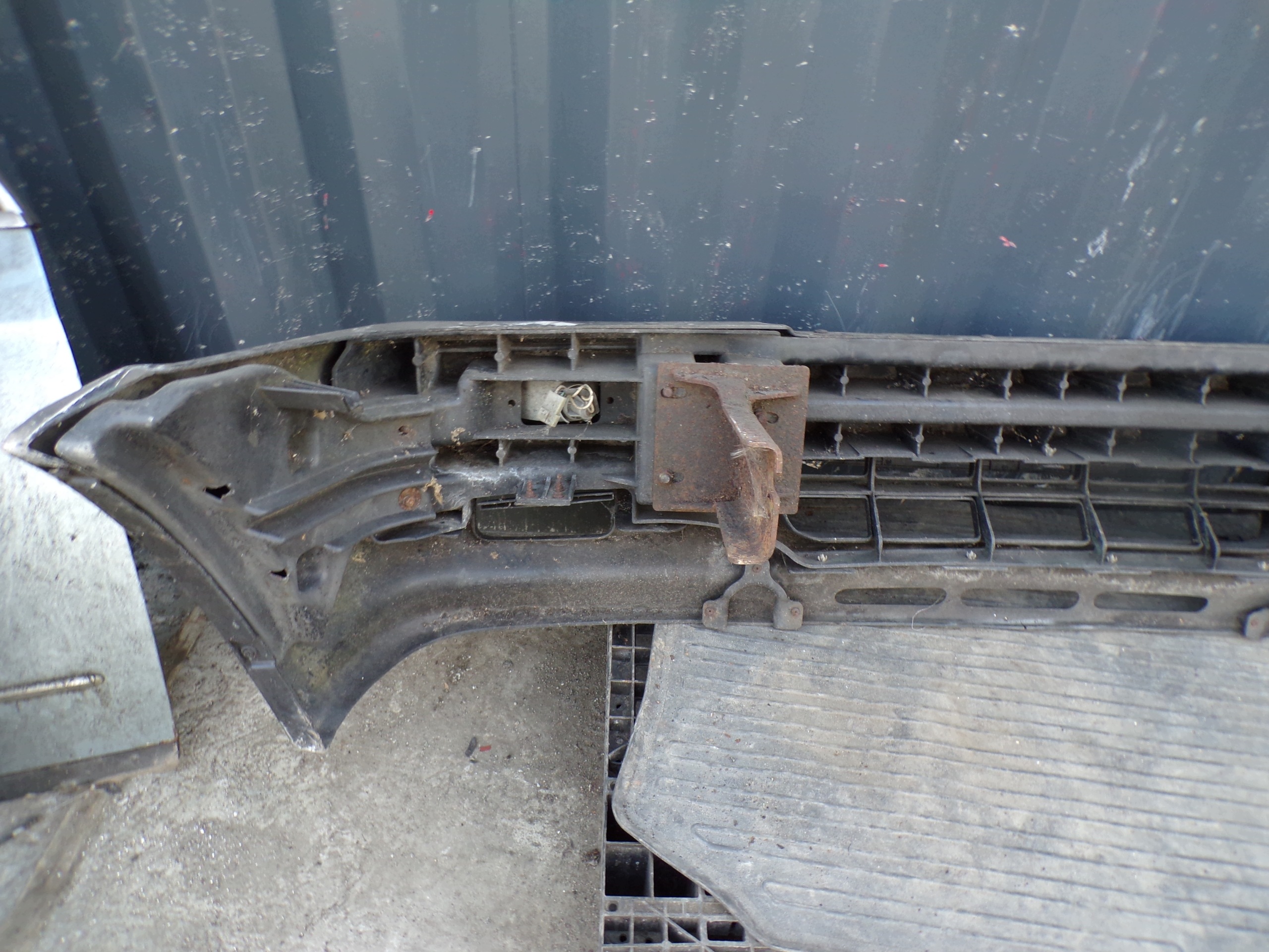 front bumper front SSANGYOUNG MUSSO (R1)