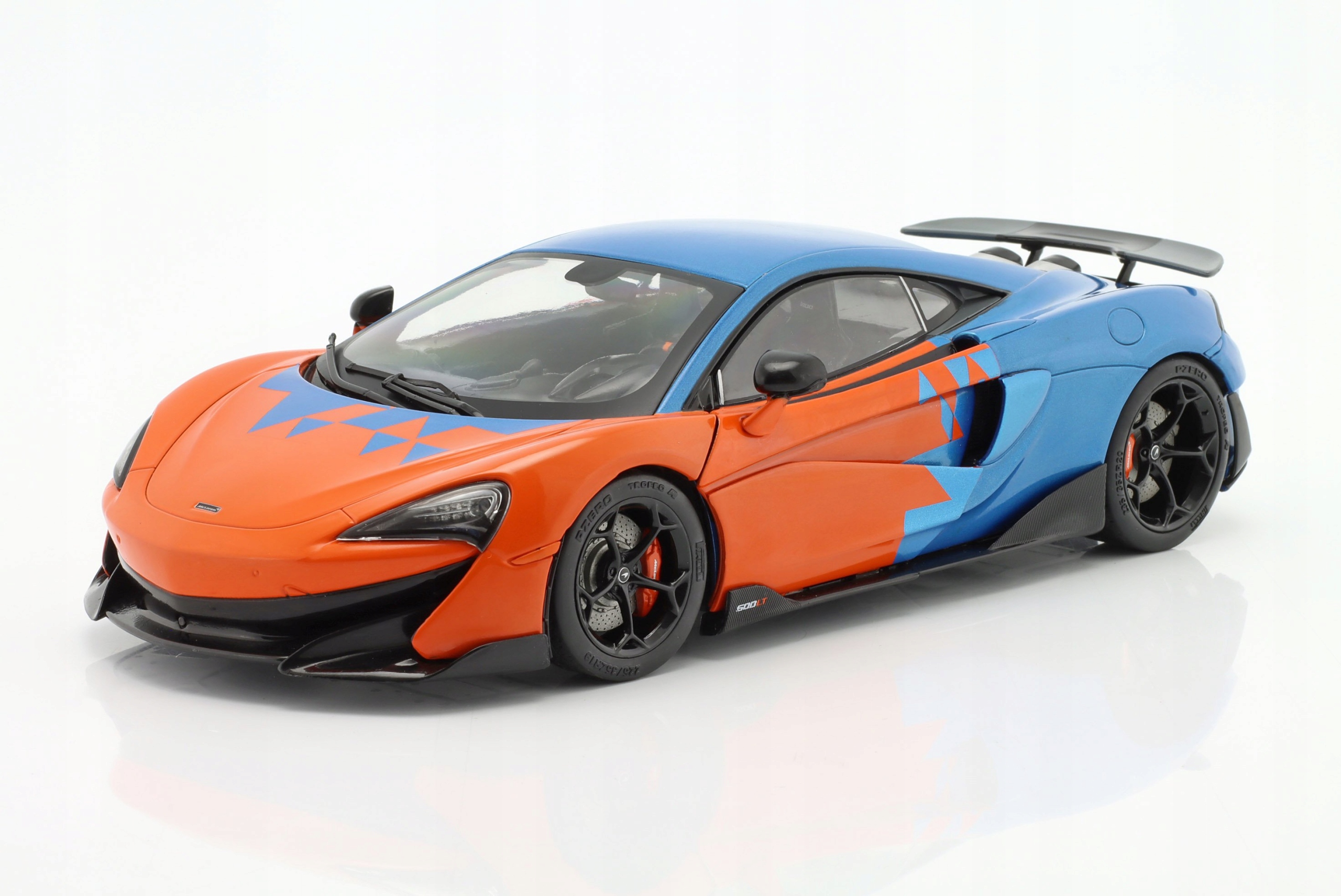 McLaren 600LT 600 Lt F1 Team Tribute Livery 2019 Solido 1:18 Model S1804503