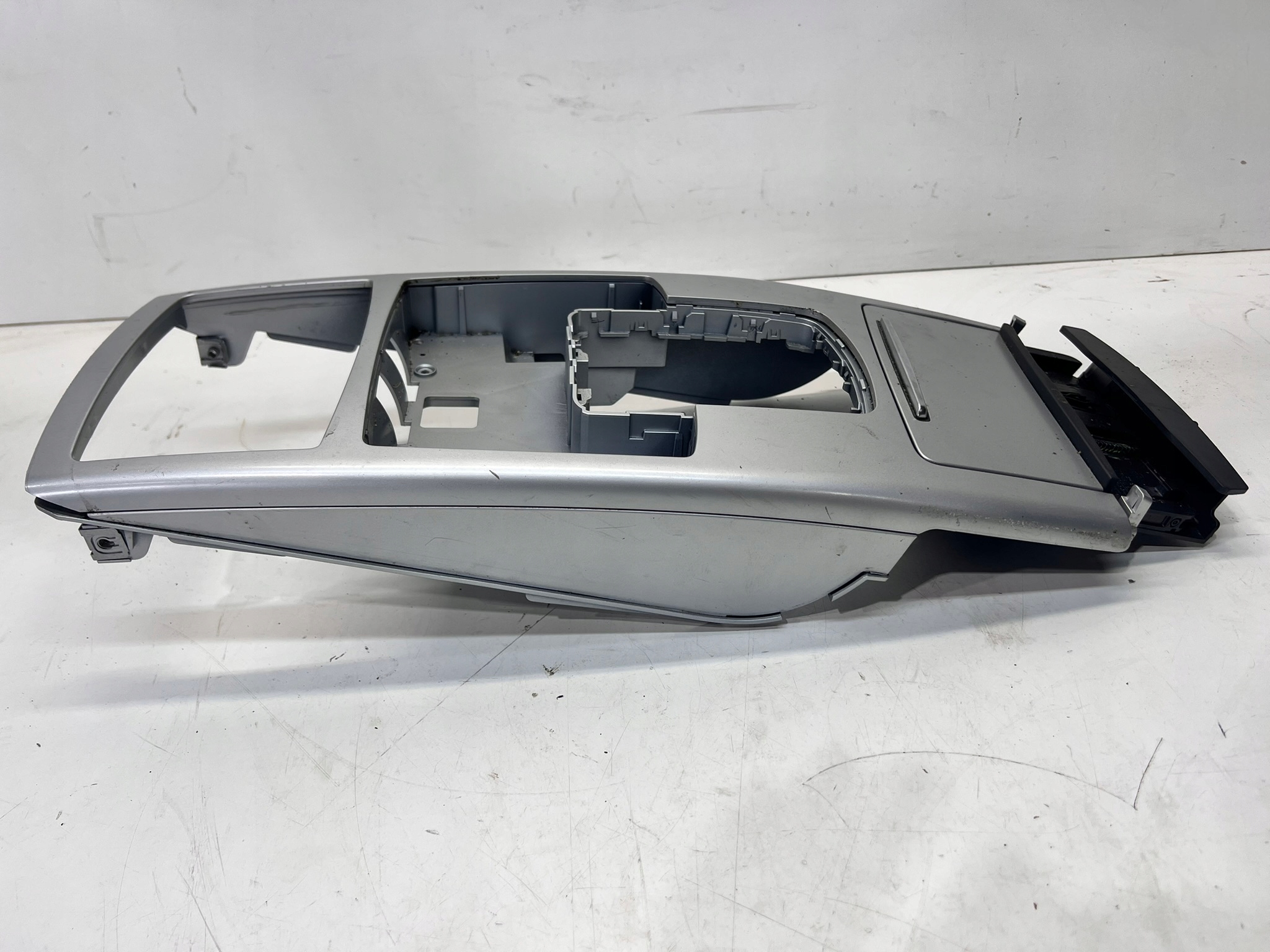 DEKOR TUNELU obal PANELU MMI AUDI A6 C6 4F1864261 4F1857951C