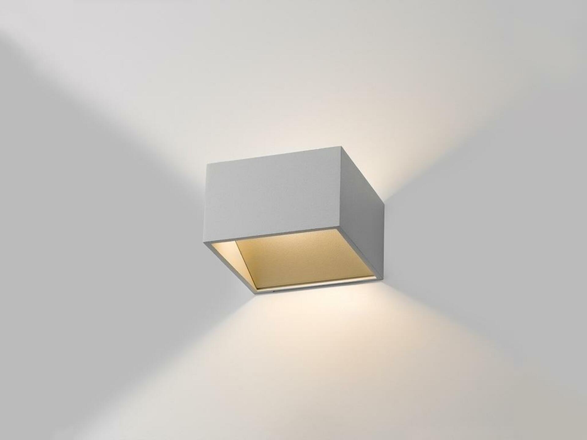 Nástenné Led svietidlo LED2 Wall Q biele 6 W 400 lm 3000K