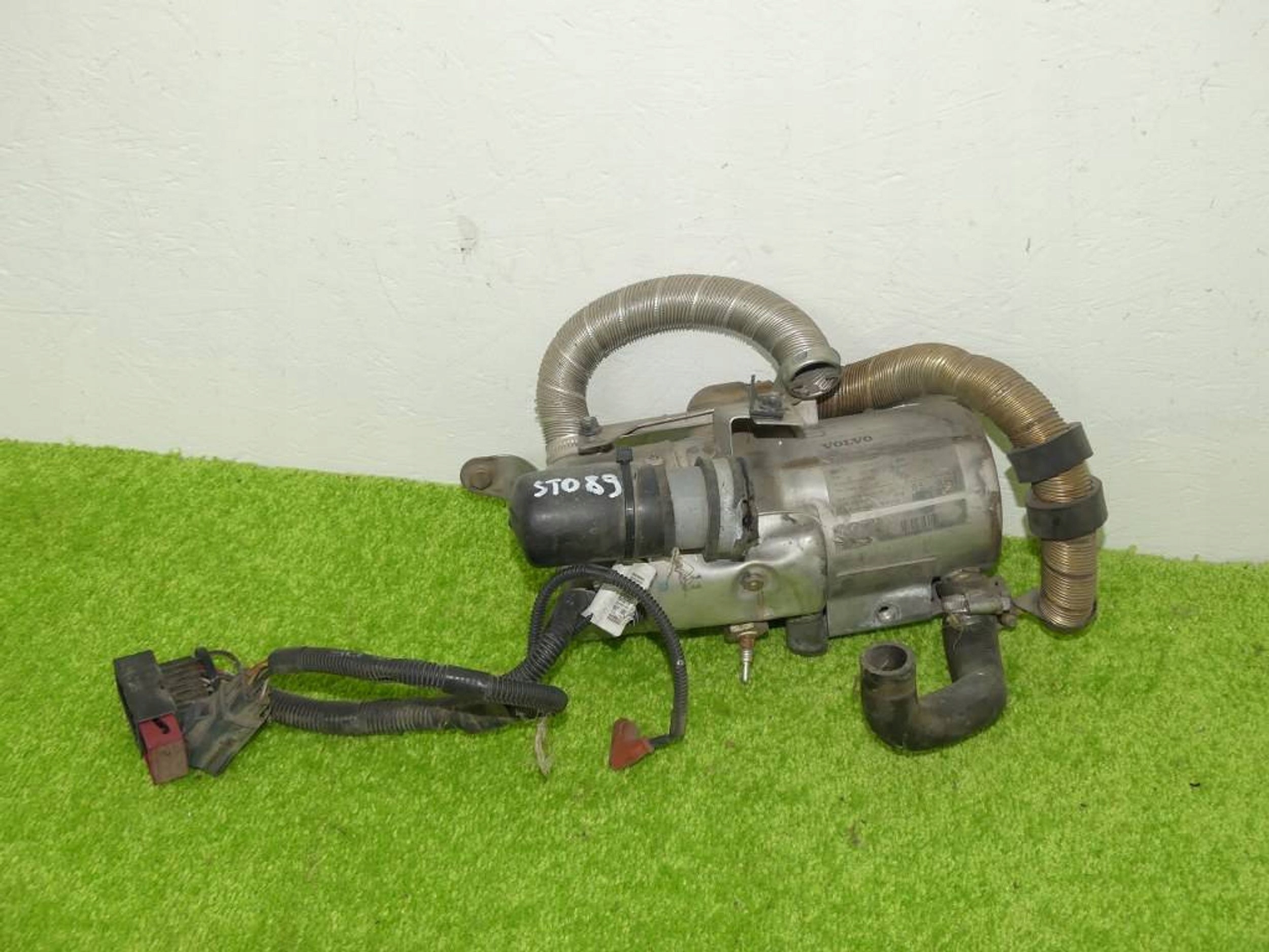 Webasto SONATACRANES VOLVO S60 V60 V70 XC90 XC70 BENZYNA 4,7KW