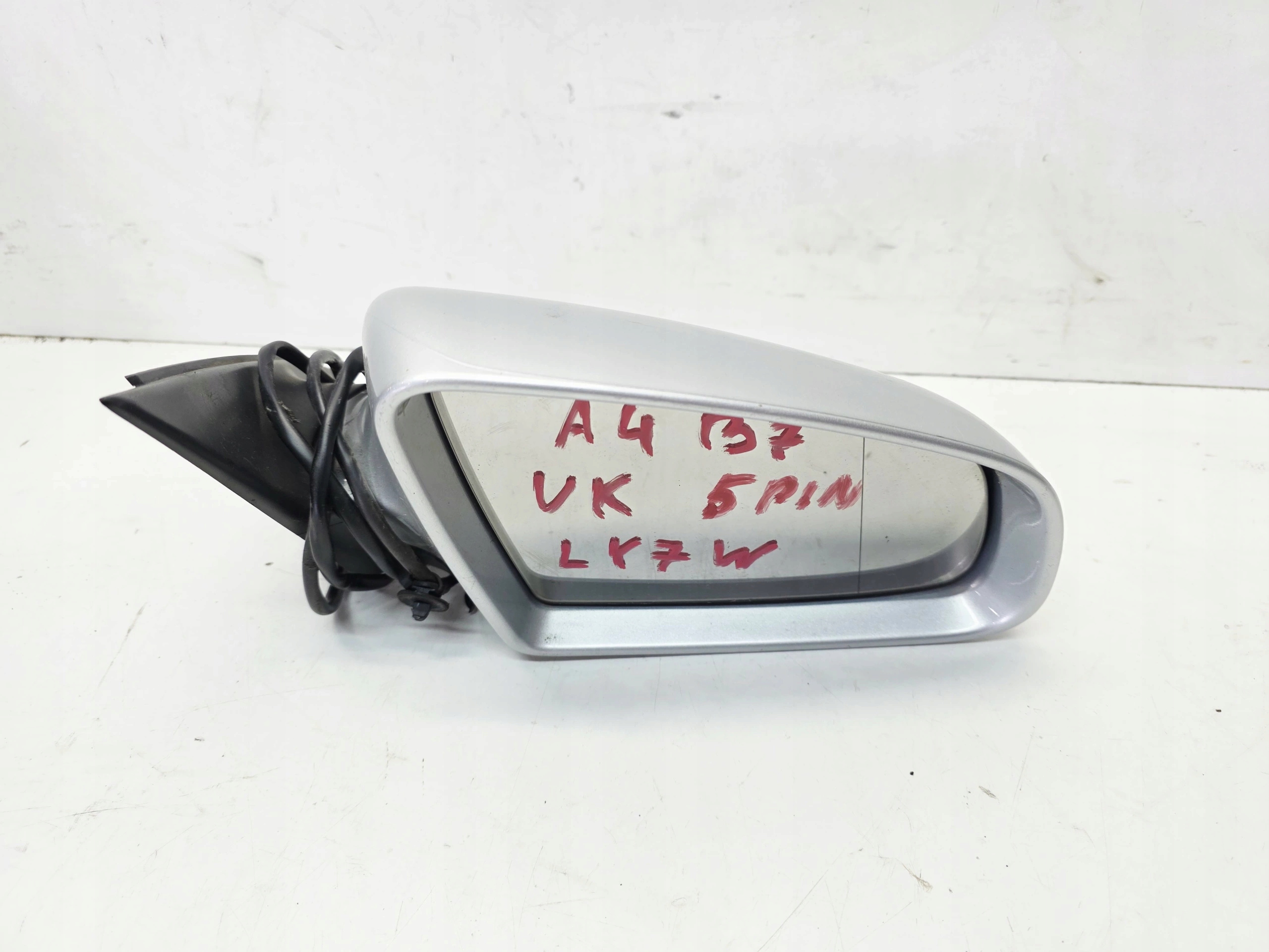 mirror exterior right AUDI A4 B7 LY7W 5 PIN UK