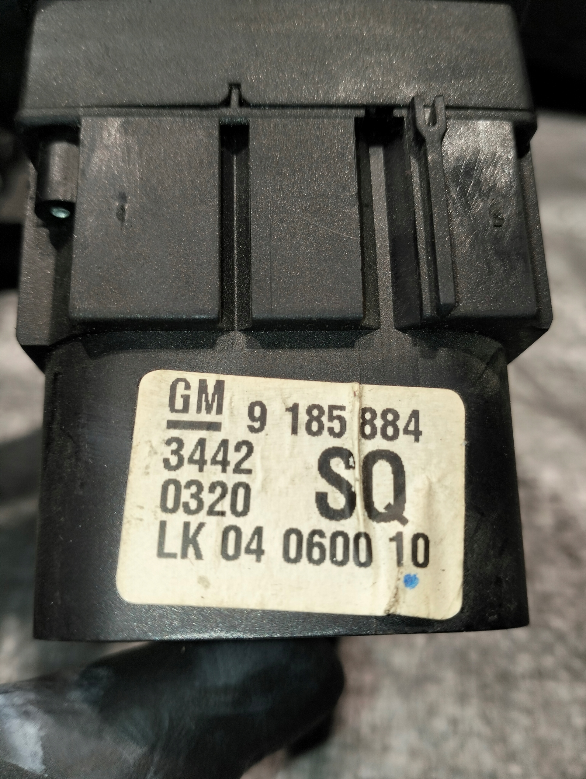 switch switch of the lights OPEL VECTRA C OE 9185884