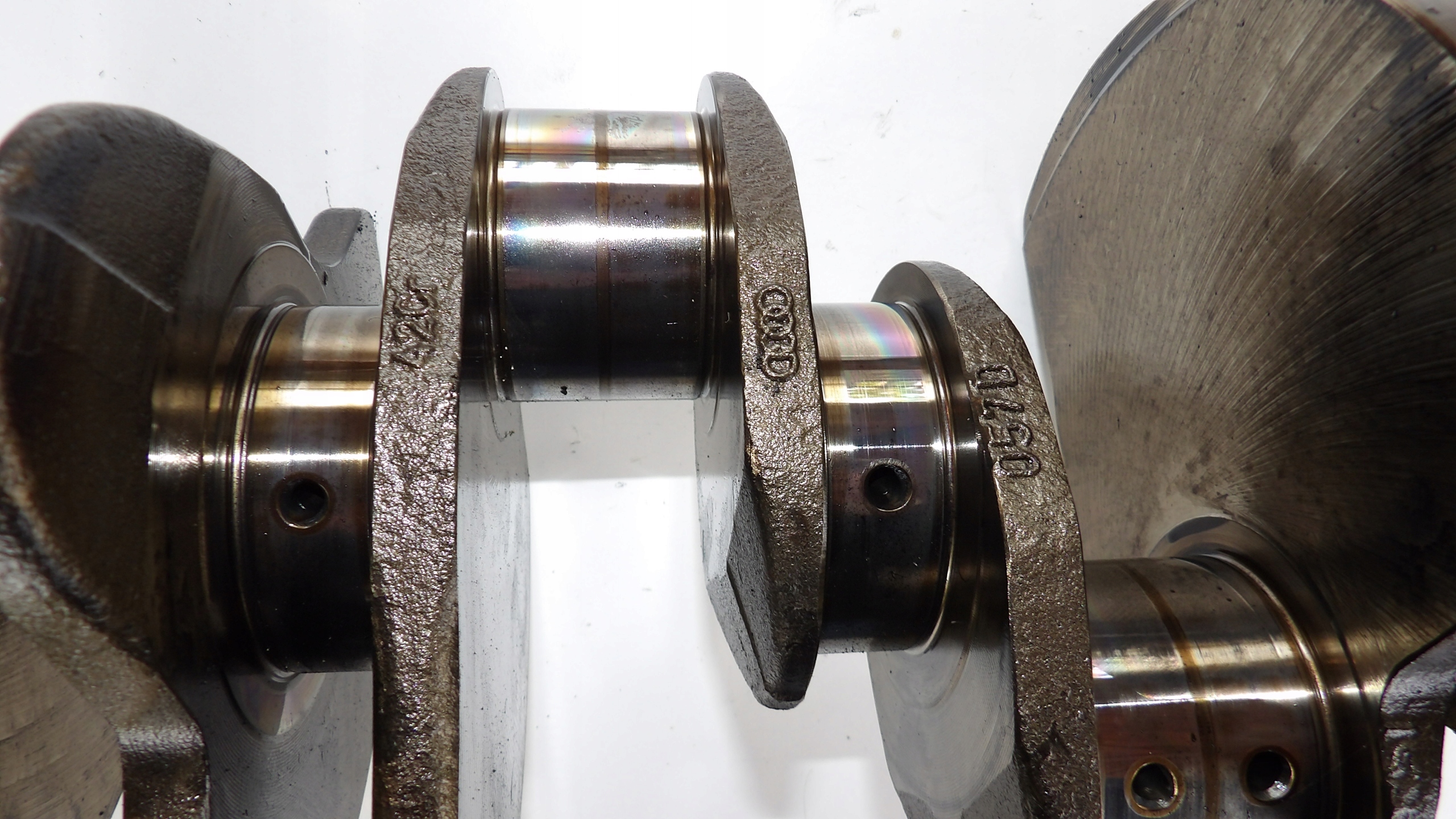 AUDI A8 D3 4.0 TDI ASE crank 057D