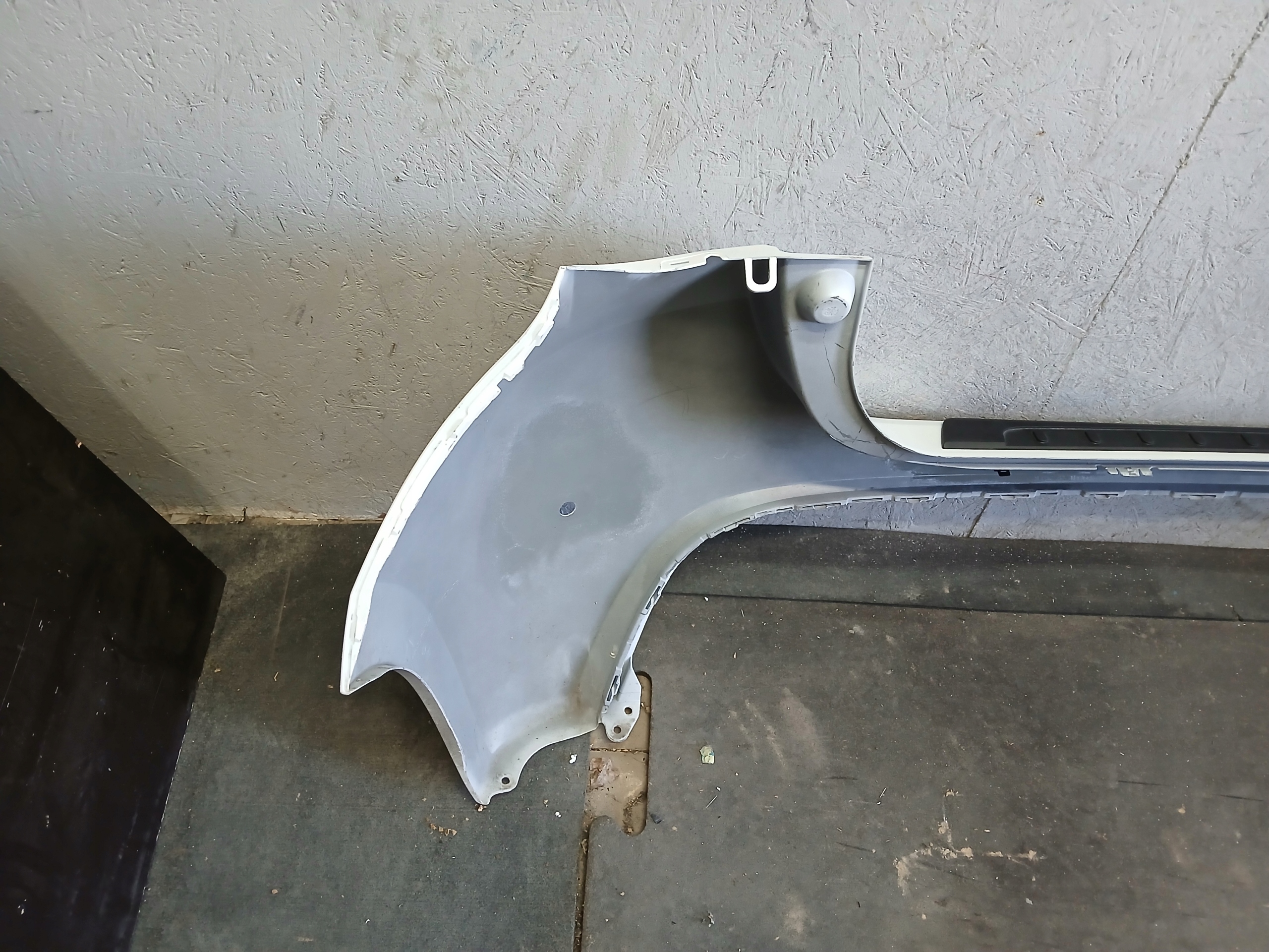 Stoßstange heck TOYOTA YARIS IV 4 20