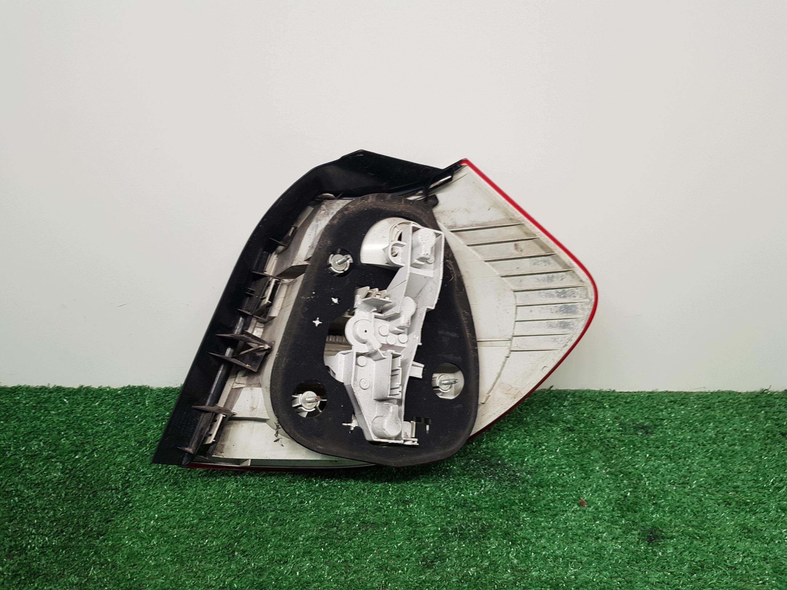 light left rear BMW E87 7164855-05 OE EUROPA