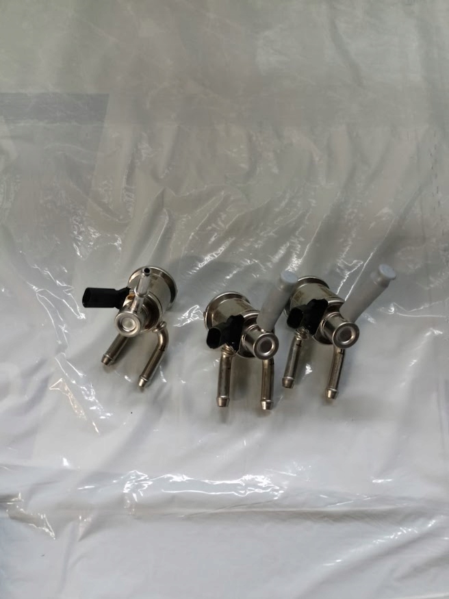 MERCEDES ФОРСУНКА AdBlue A0004905100