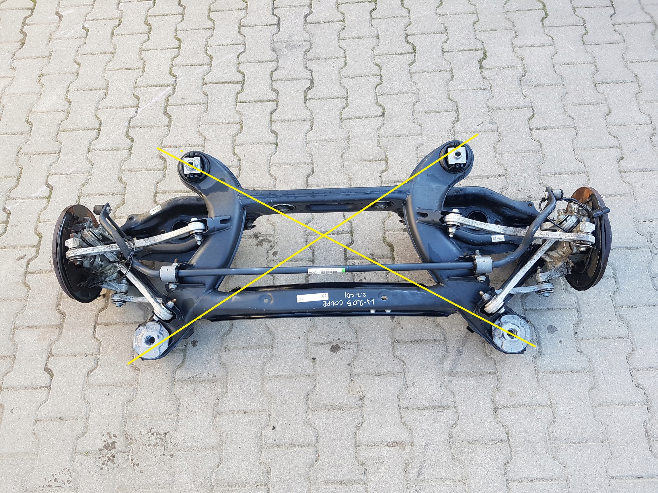 MERCEDES W205 2.2 CDI sususpension left right rear part
