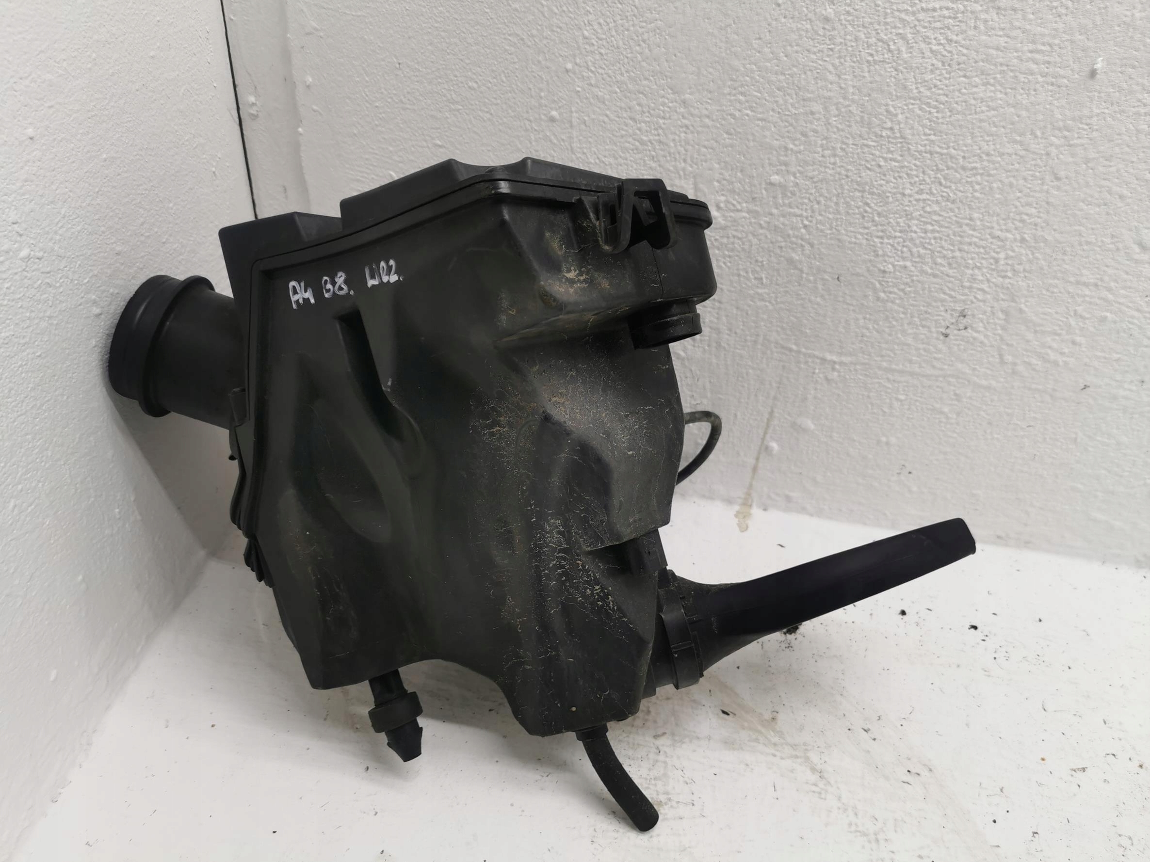 Gehäuse filter luft AUDI A4 B8 2.7 V6 TDI