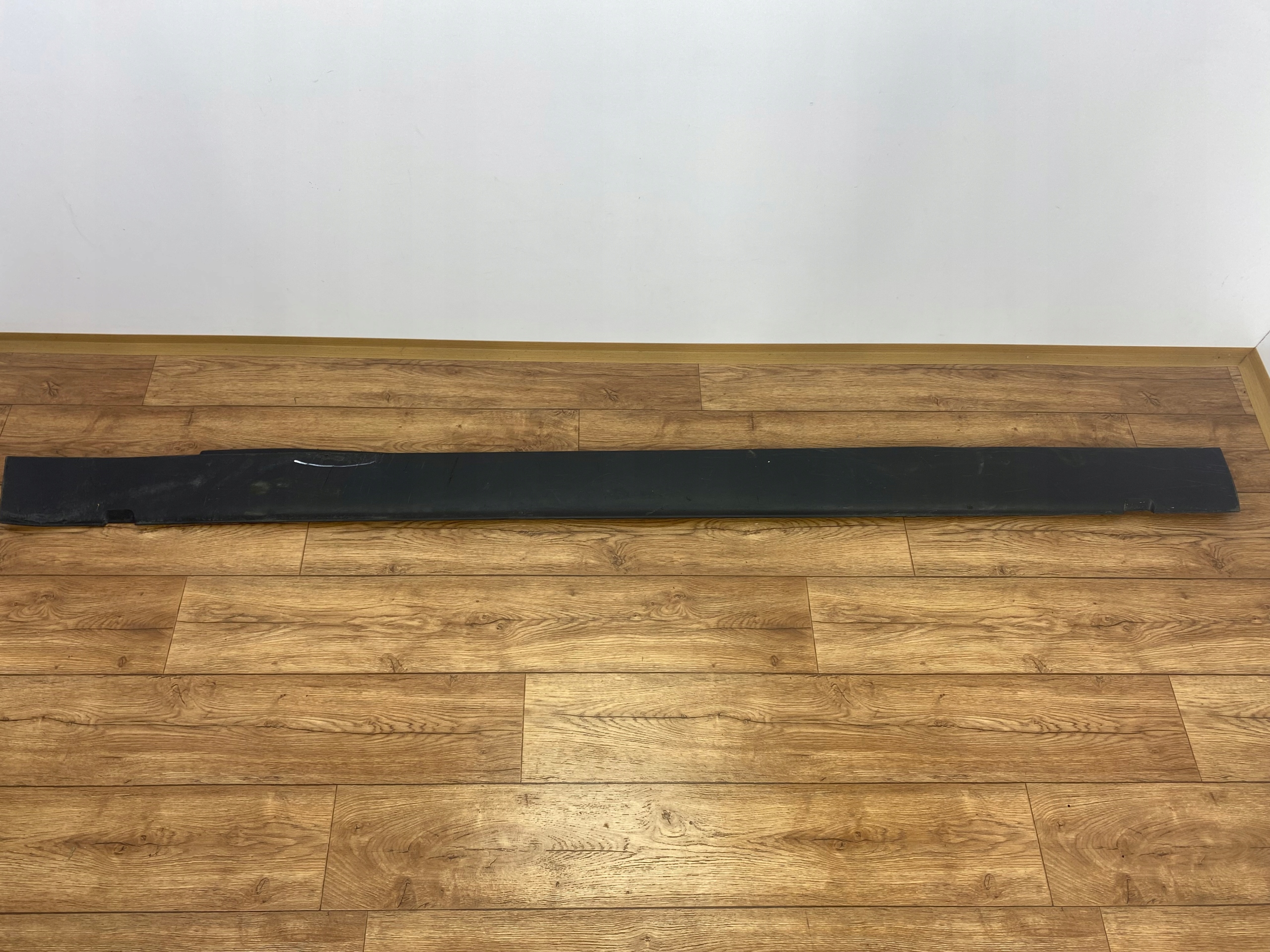 moulding threshold left threshold left Dodge Challenger 2014+ USA