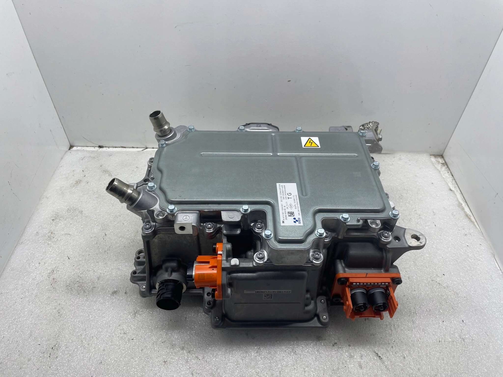 292A06301R 291A11598R - КОНВЕРТЕР ЗАРЯДНИЙ ПРИСТРІЙ ДЛЯ RENAULT CLIO V HYBRID