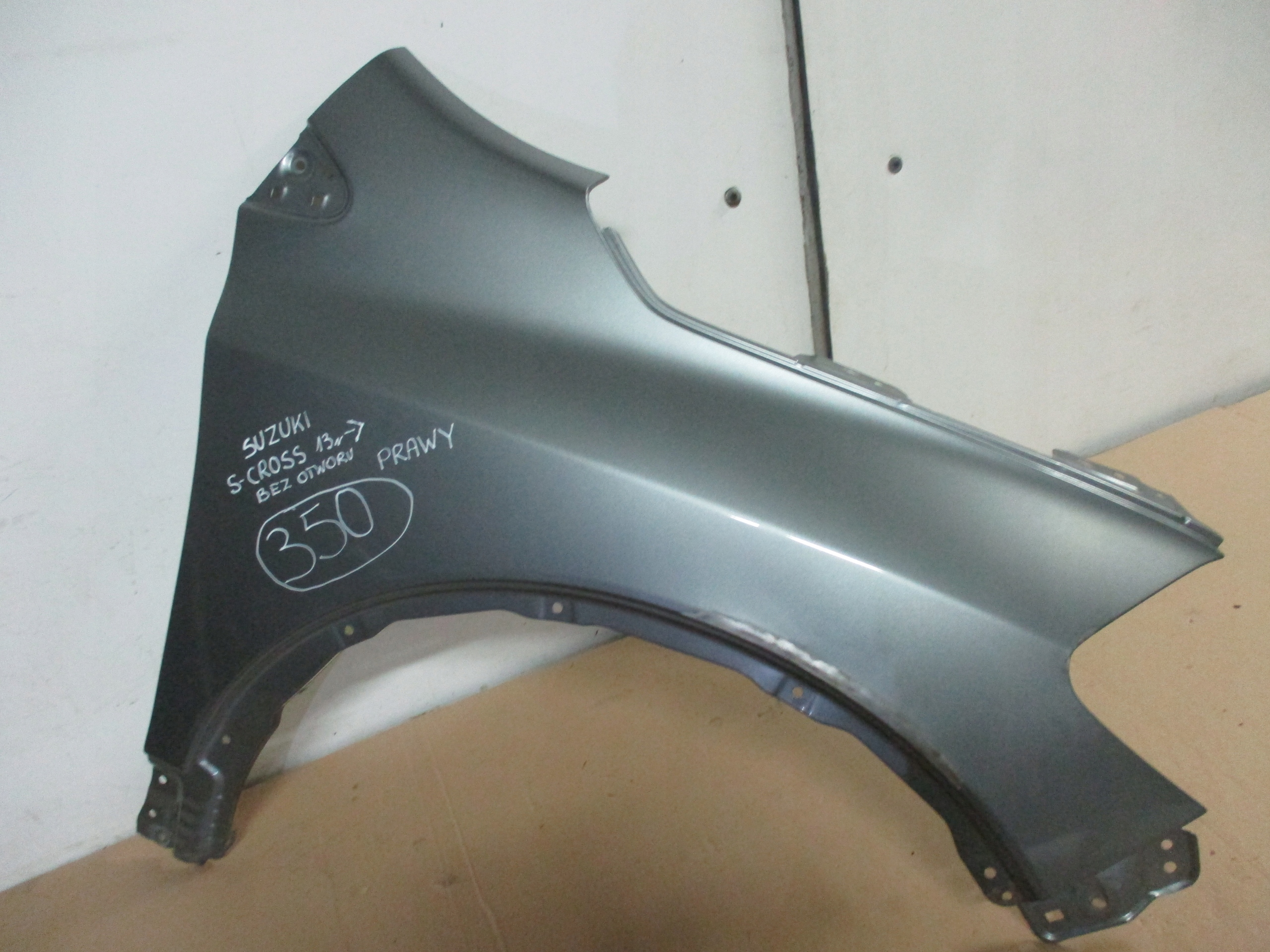 fender right front front Suzuki S- Cross 13r