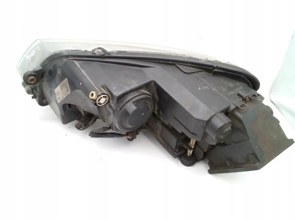 VW Phaeton light right front front xenon ksenon 3D1941016J