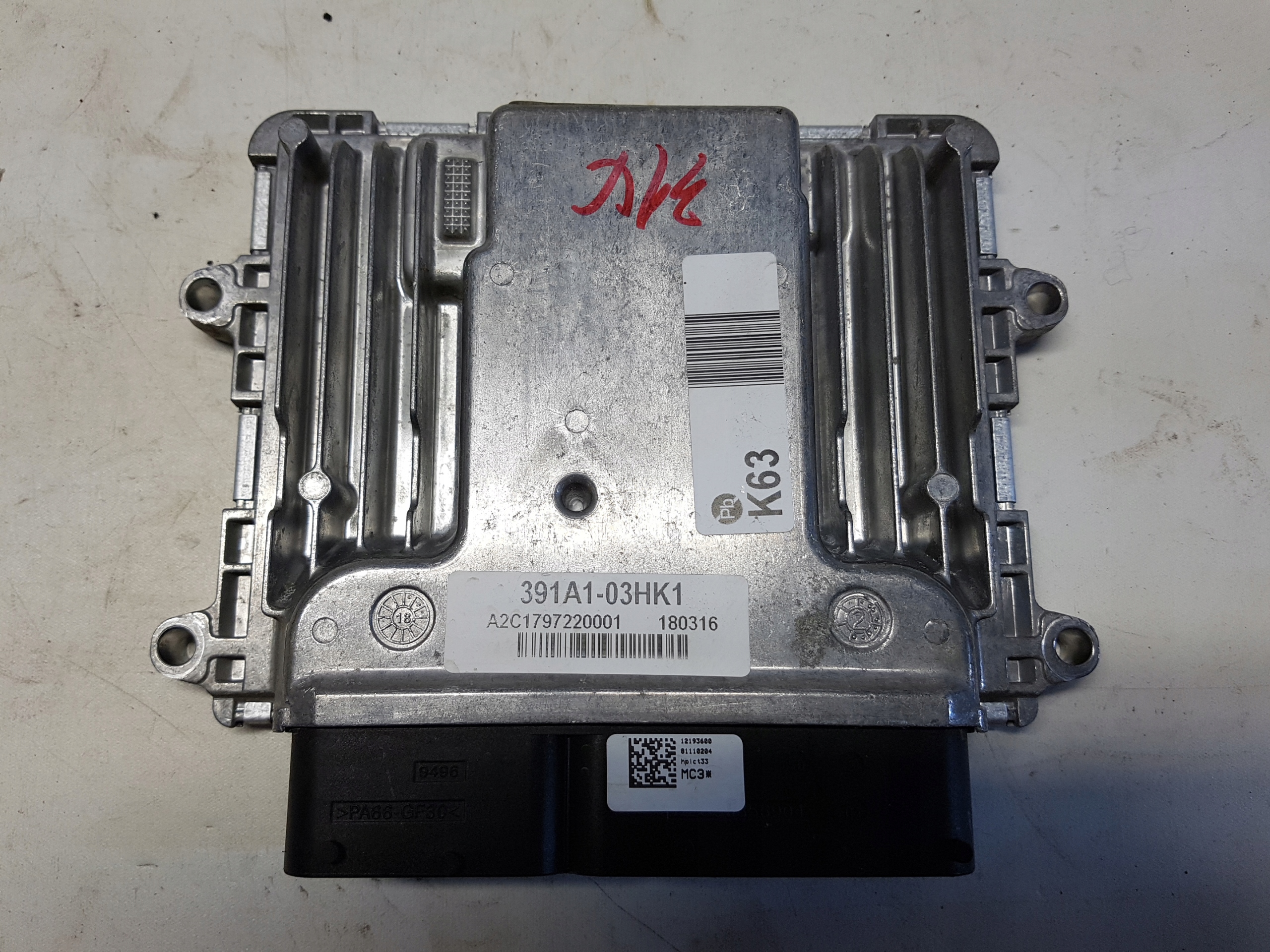 HYUNDAI IONIQ 1.8 computer control unit ecu of the engine