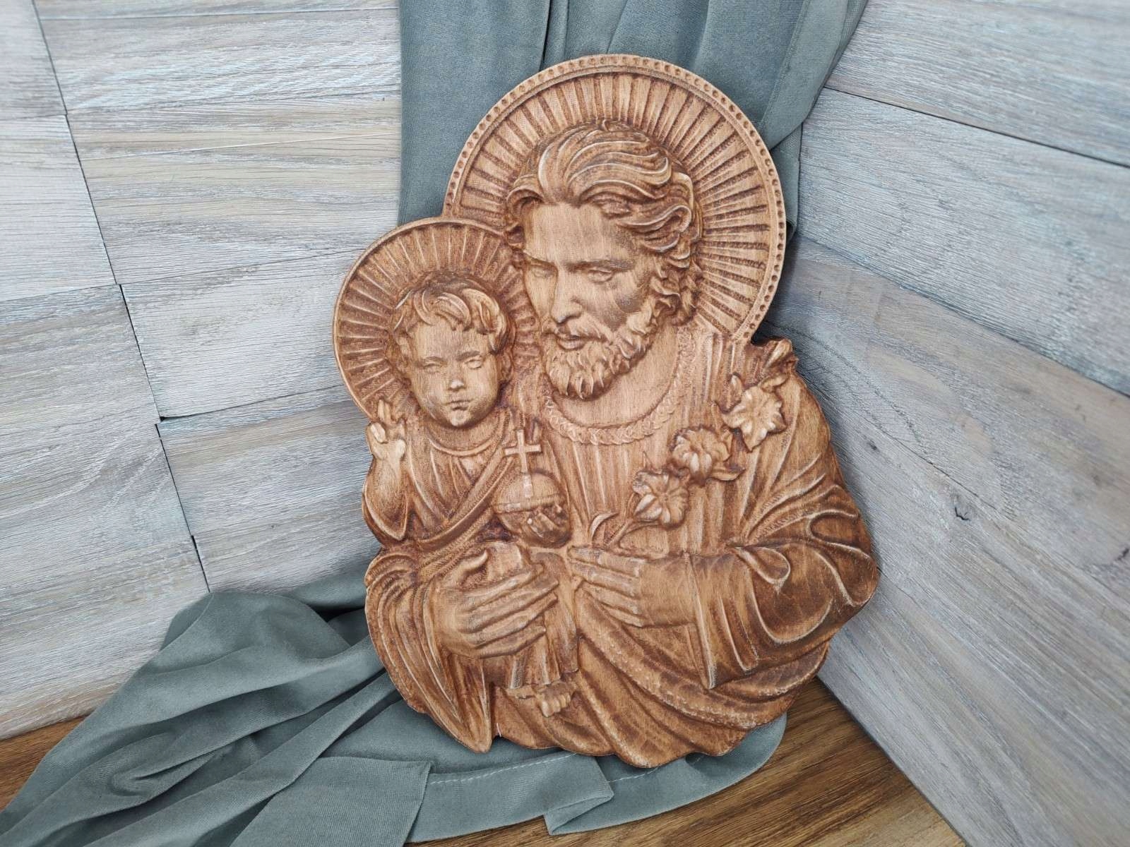 Nástěnná malba Plachetnice ve dřevě na dárek sv. Josefa a dítěte 35cm