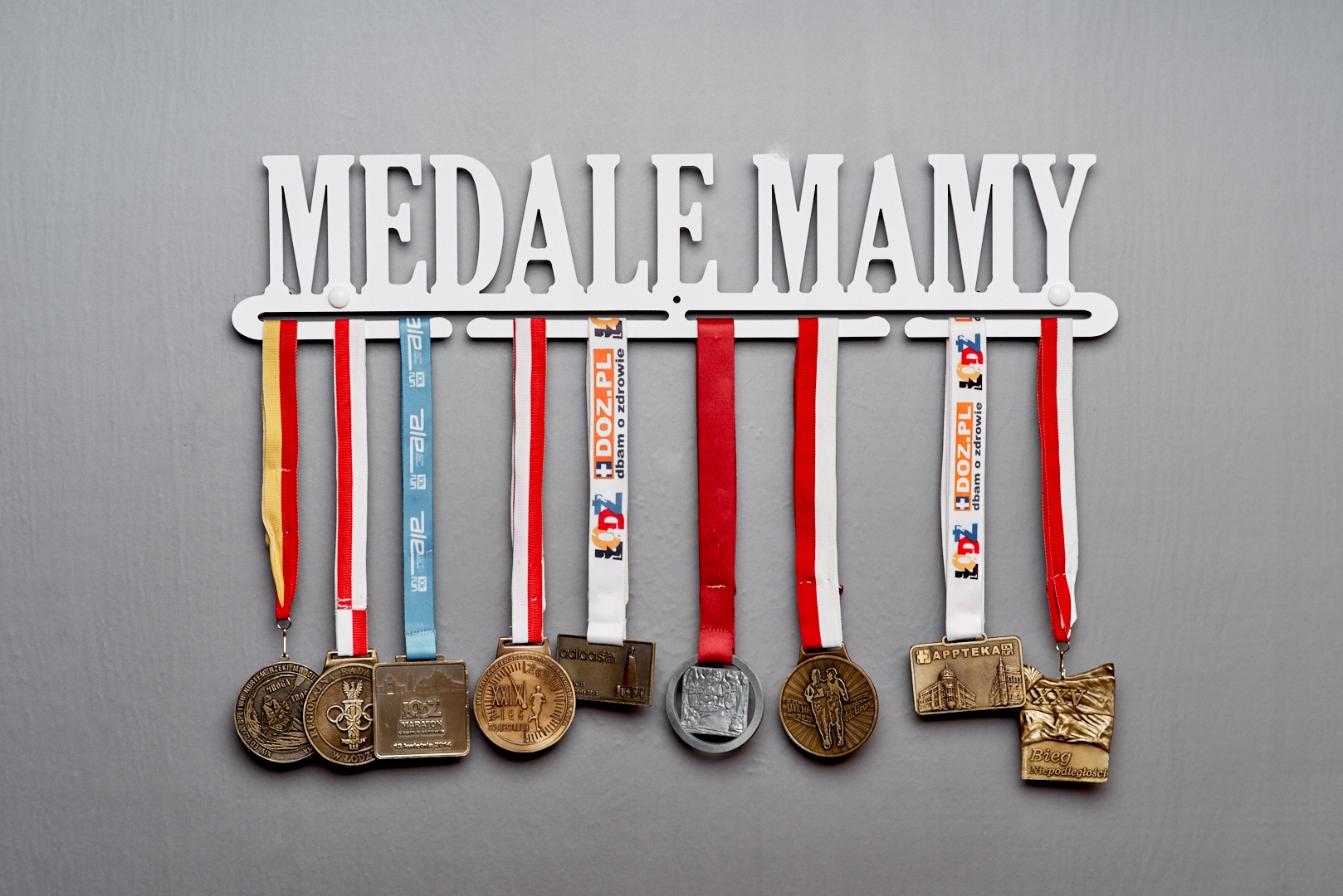 

Medale Mamy #1 Biały Wieszak na medale 60cm